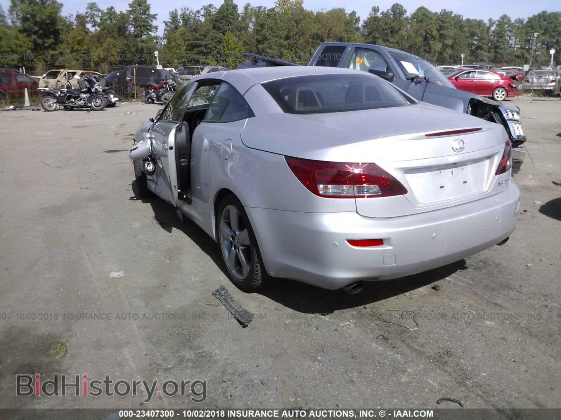 2011 Lexus Is - VIN: JTHFF2C27B2515004 - Фото 3