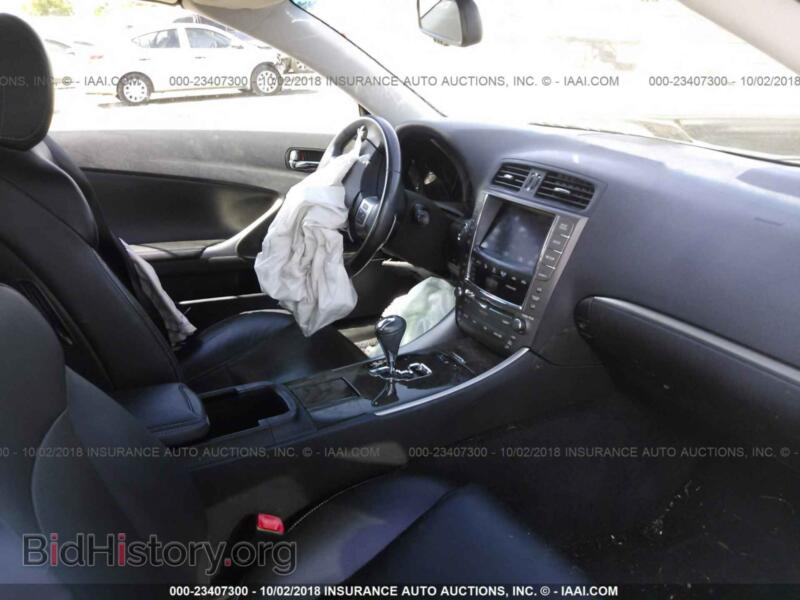2011 Lexus IS (VIN JTHFF2C27B2515004) — photo 5 of 10