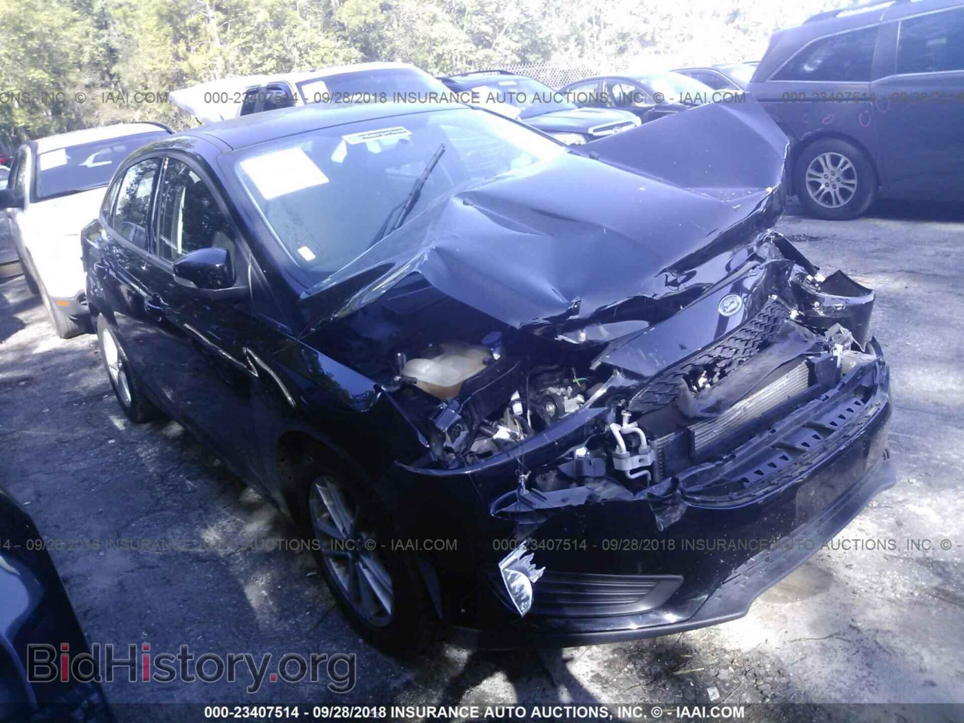 Photo 1FADP3F26HL216071 - Ford Focus 2017