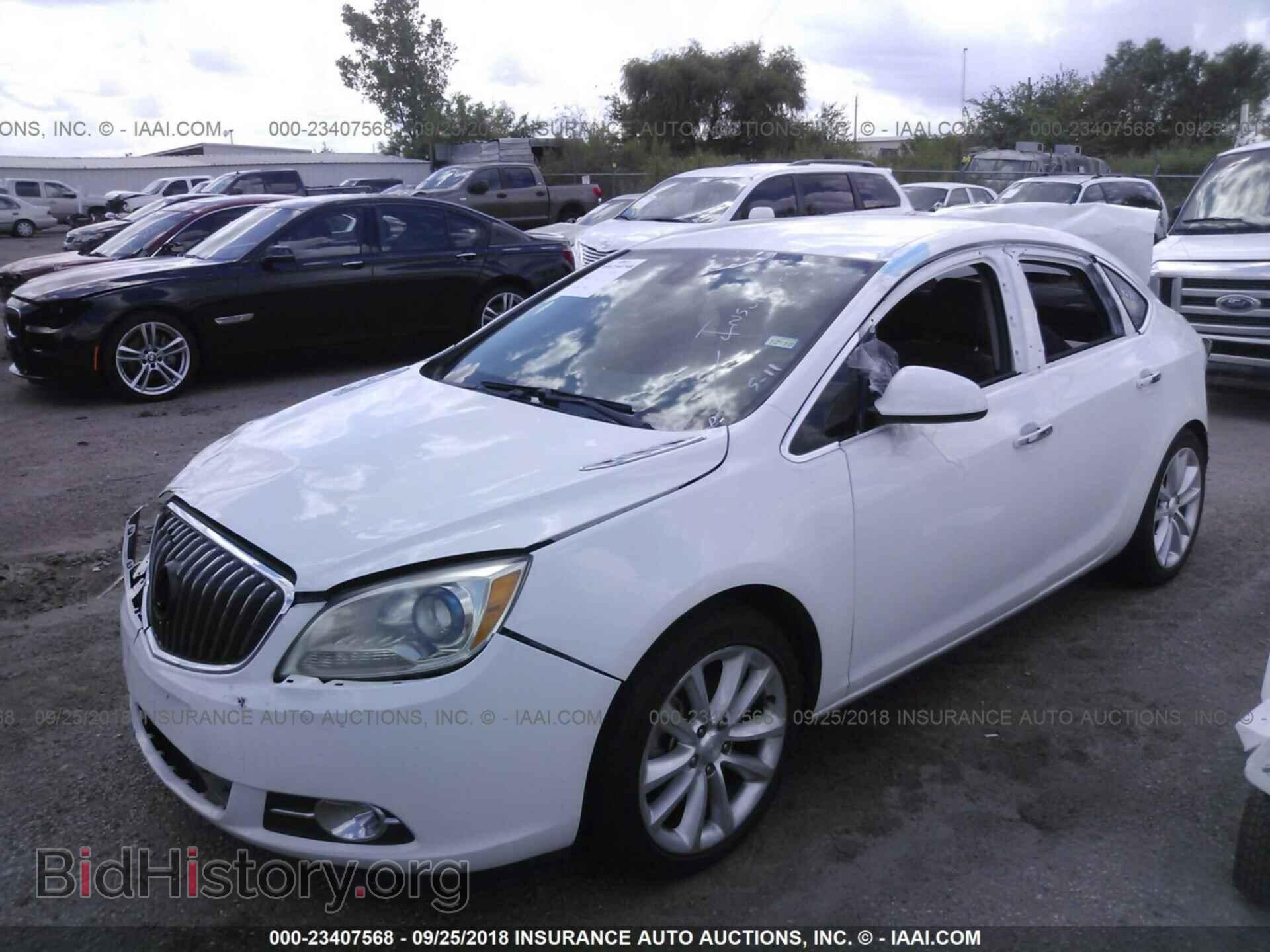 2013 Buick Verano - VIN: 1G4PS5SK1D4238406 - Фото 2