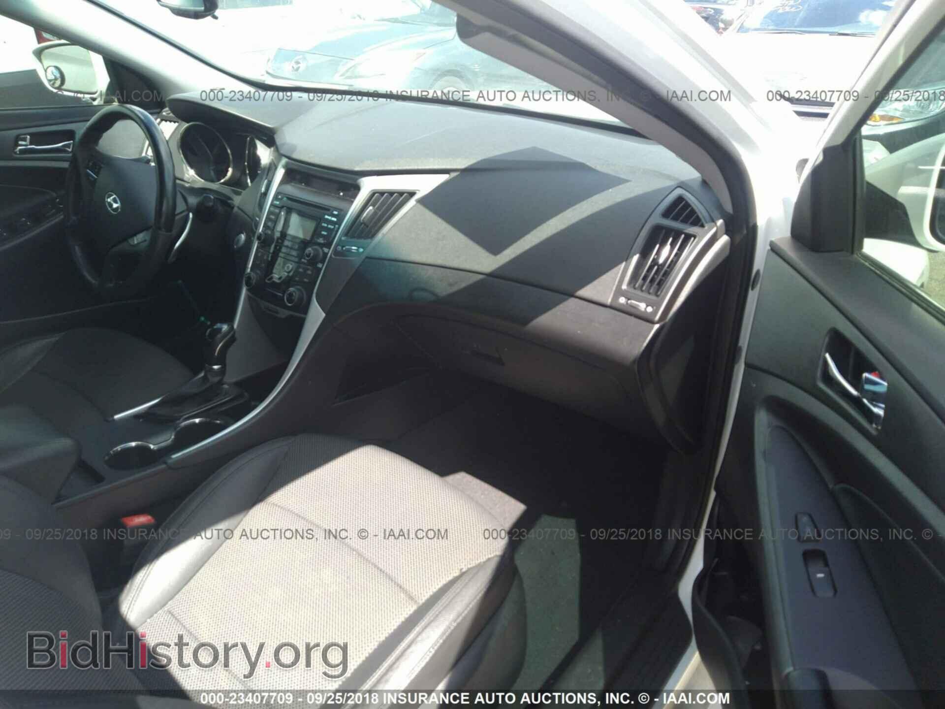 2012 Hyundai Sonata - VIN: 5NPEC4AB7CH327328 - Фото 5