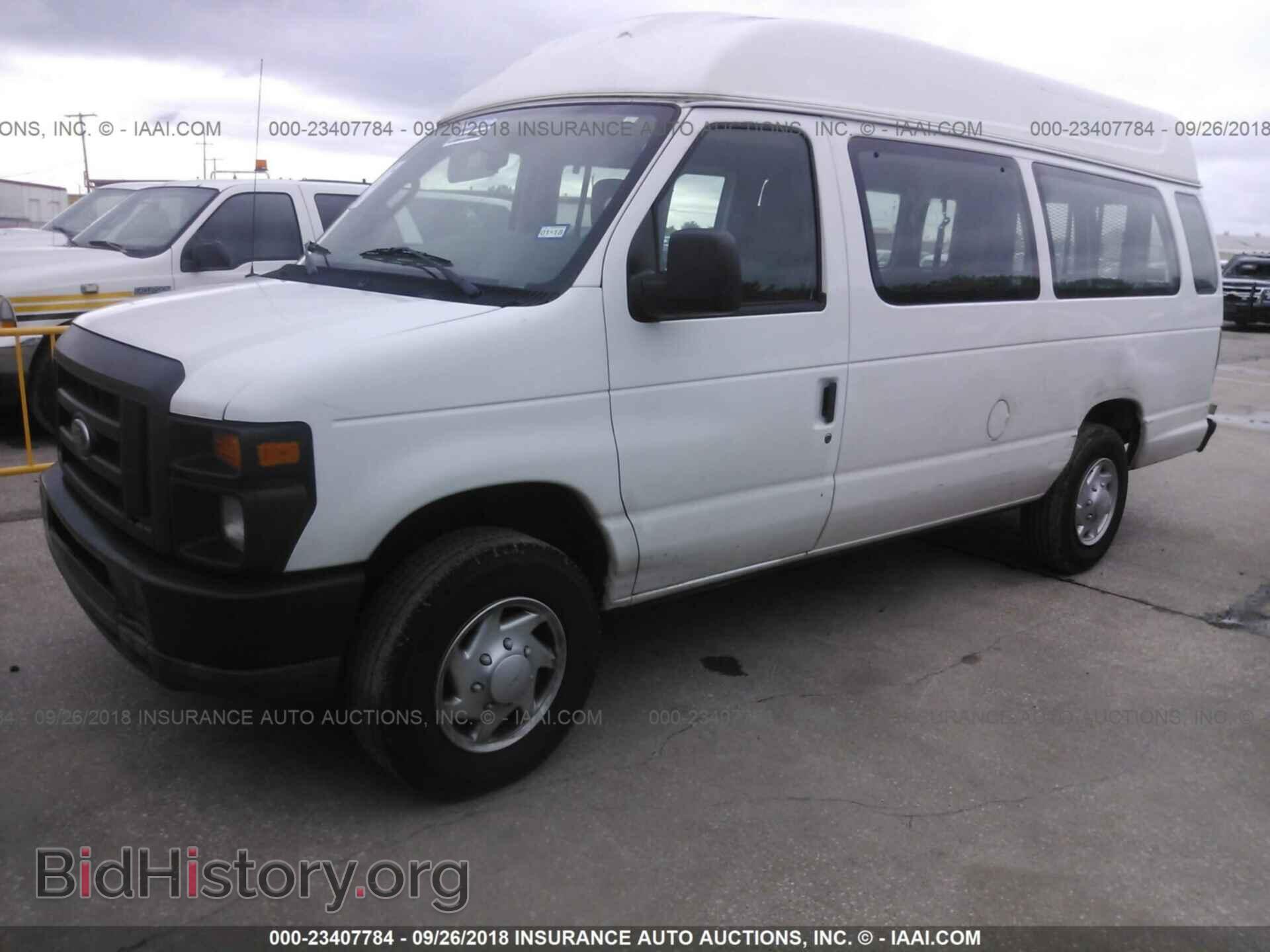 2011 Ford Econoline - VIN: 1FTNS2EWXBDA34404 - Фото 2