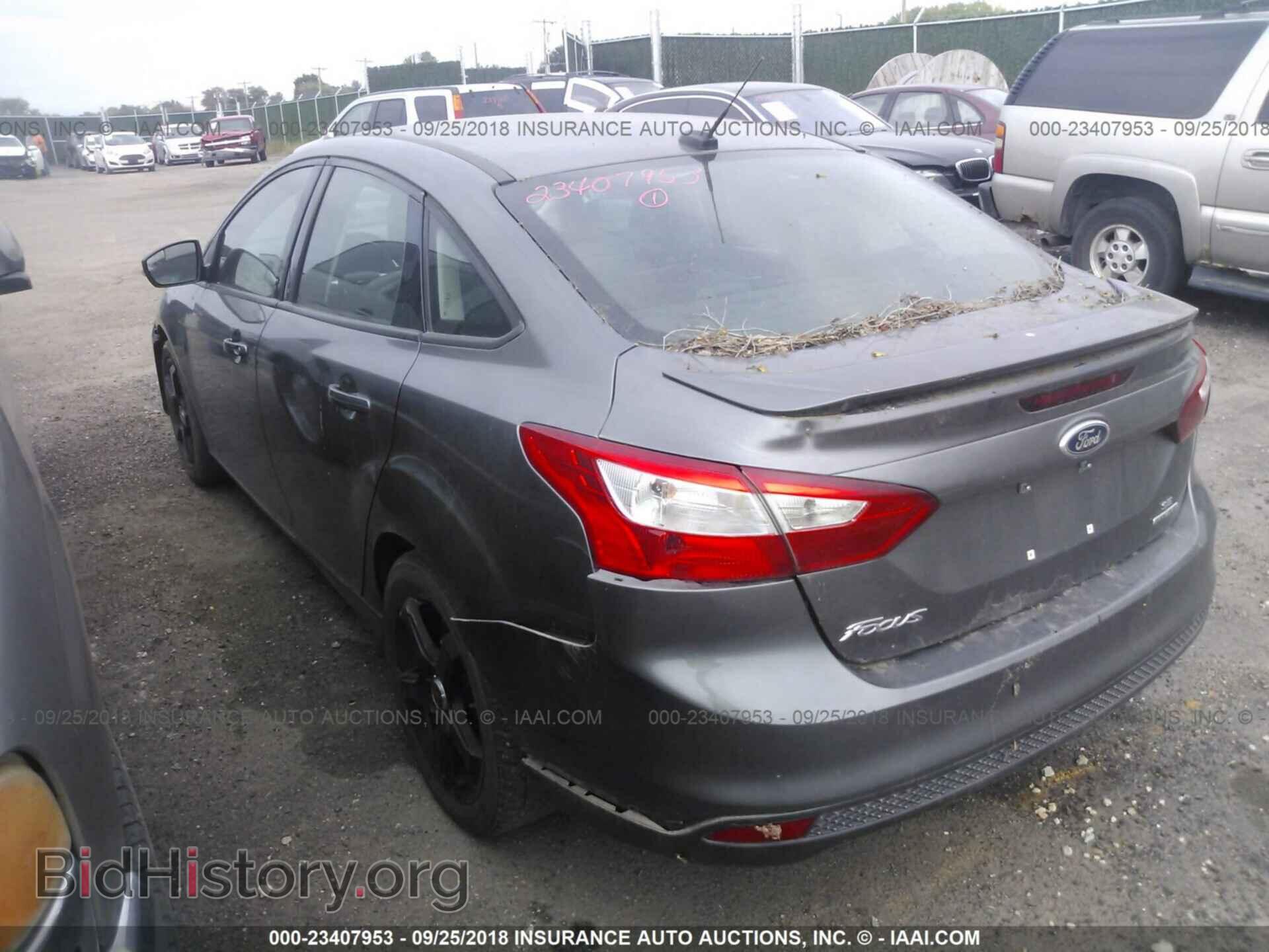 2013 Ford Focus - VIN: 1FADP3F29DL252654 - Photo 3
