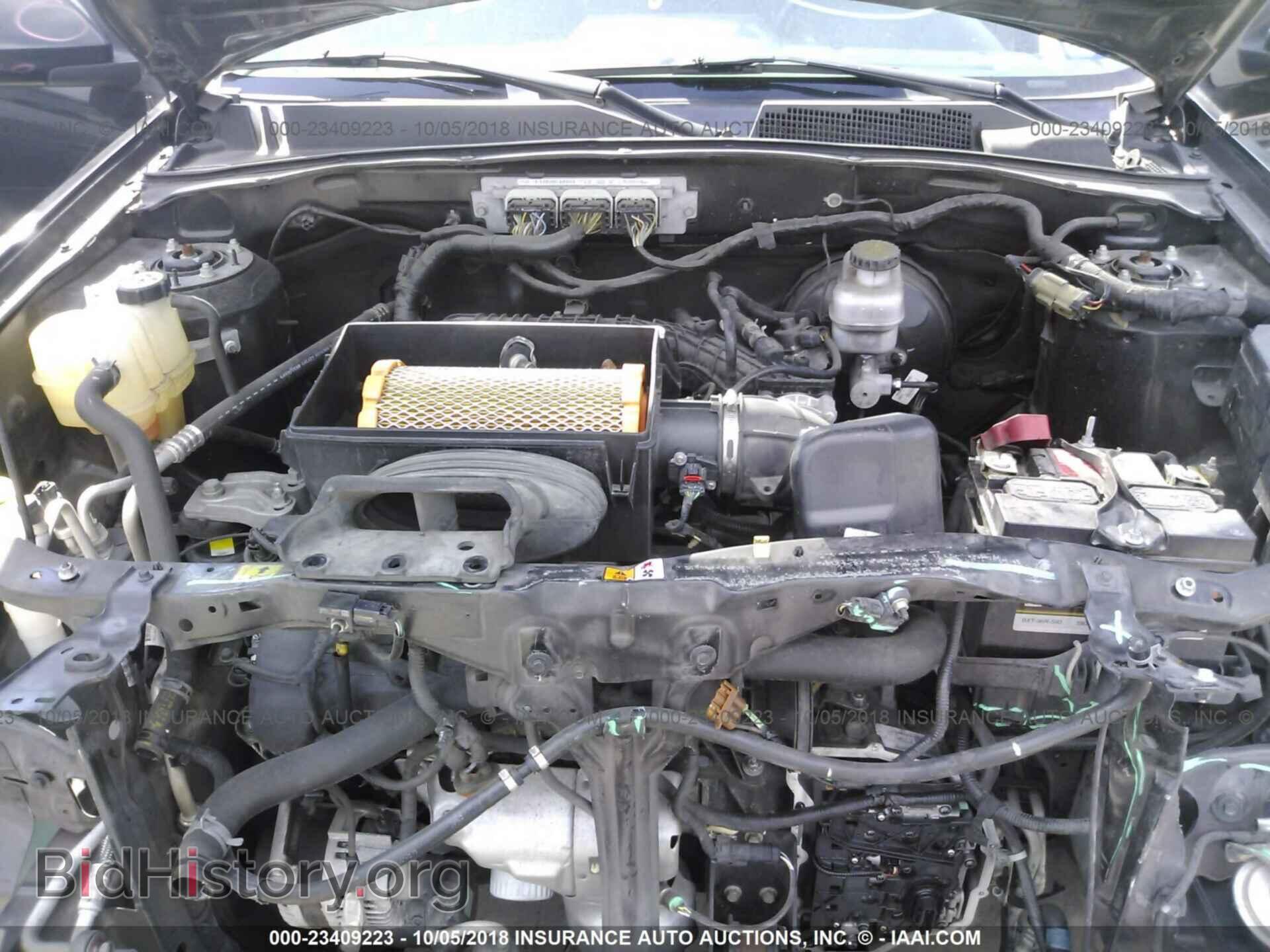 2011 Ford Escape - VIN: 1FMCU0EG5BKC21877 - Фото 10