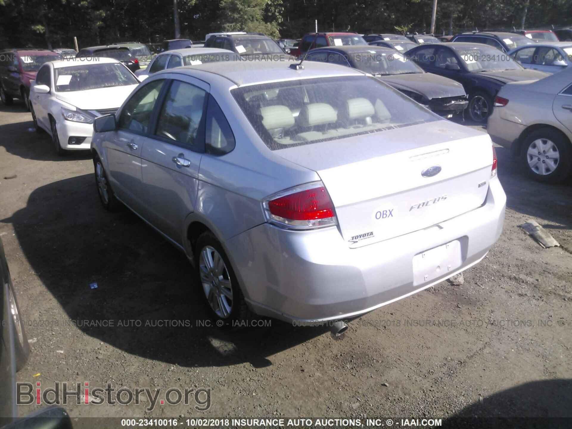 2011 Ford Focus - VIN: 1FAHP3HN9BW143230 - Фото 3