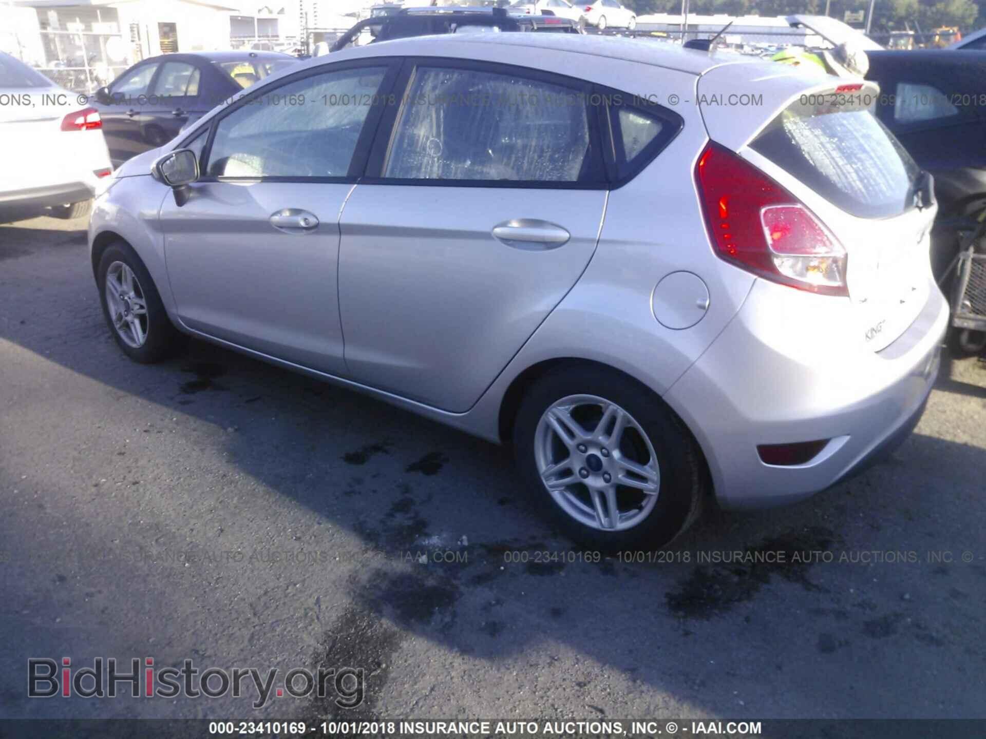 2017 Ford Fiesta - VIN: 3FADP4EJ5HM136998 - Фото 3