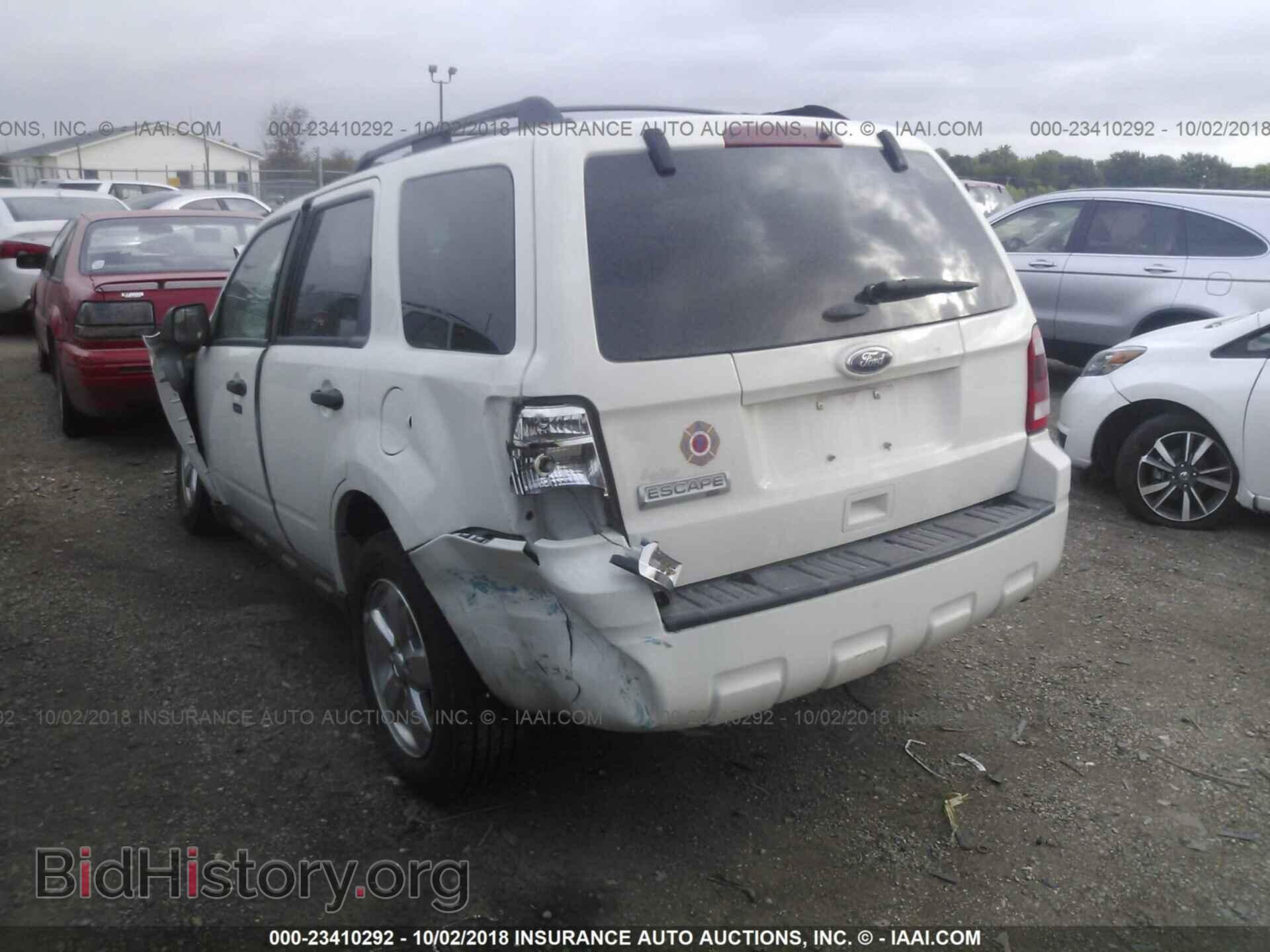 2012 Ford Escape - VIN: 1FMCU0D78CKB01512 - Фото 3