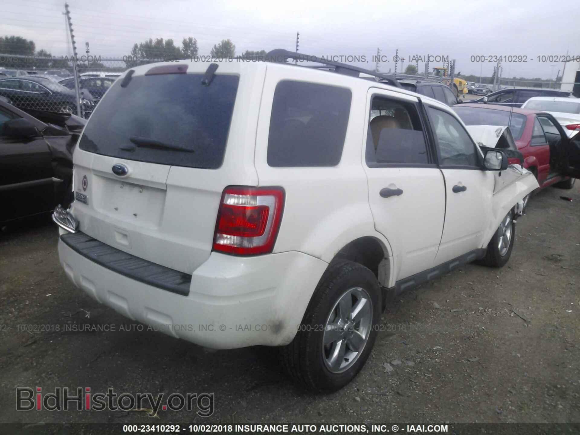 2012 Ford Escape - VIN: 1FMCU0D78CKB01512 - Фото 4
