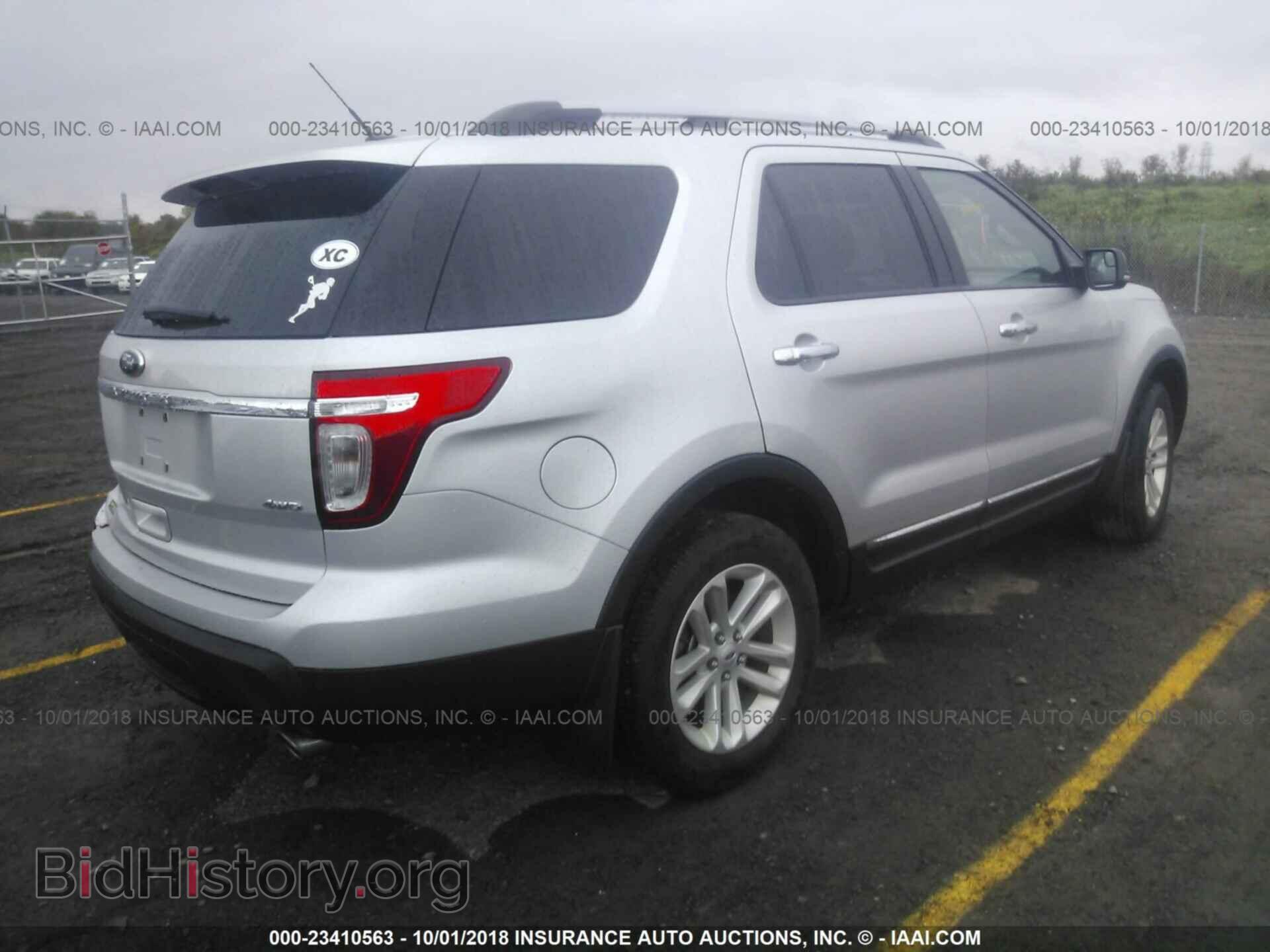 2013 Ford Explorer - VIN: 1FM5K8D82DGA09547 - Photo 4