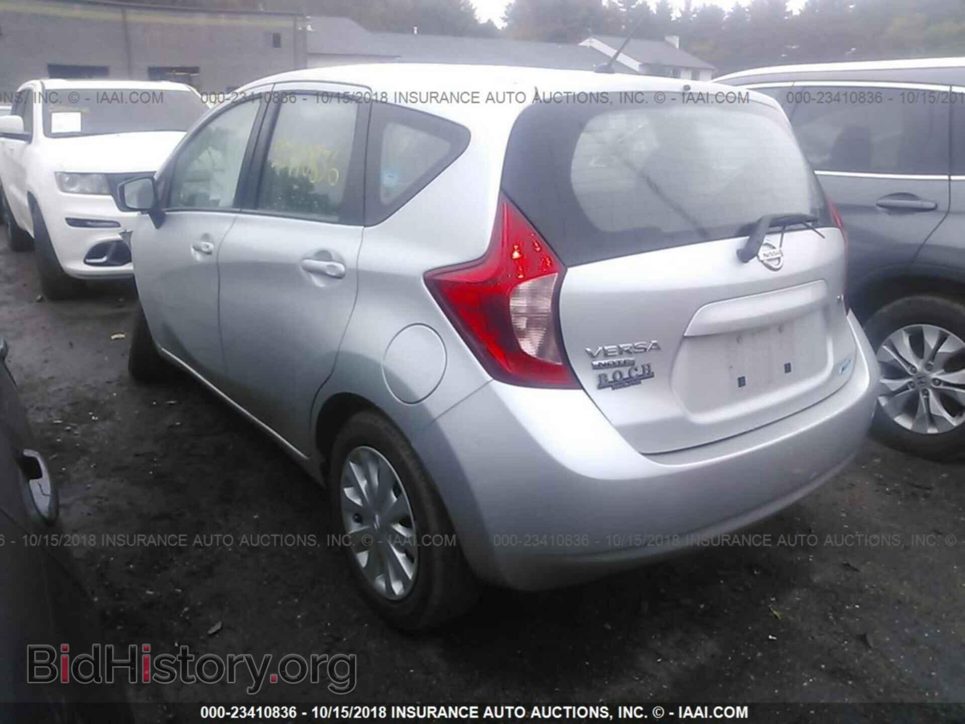 2015 Nissan Versa note - VIN: 3N1CE2CP2FL438875 - Фото 3