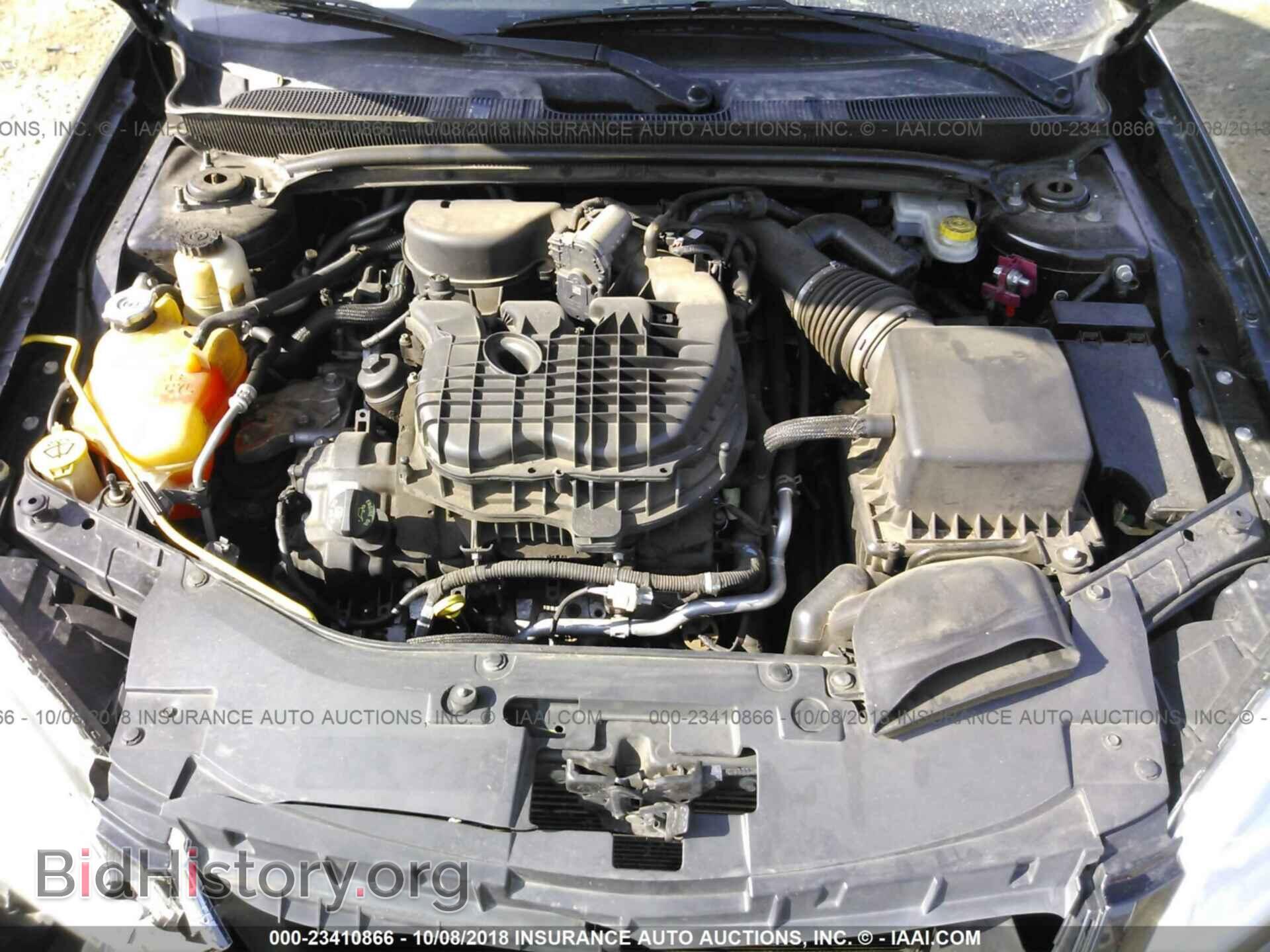2011 Chrysler 200 - VIN: 1C3BC2FG8BN578809 - Фото 10
