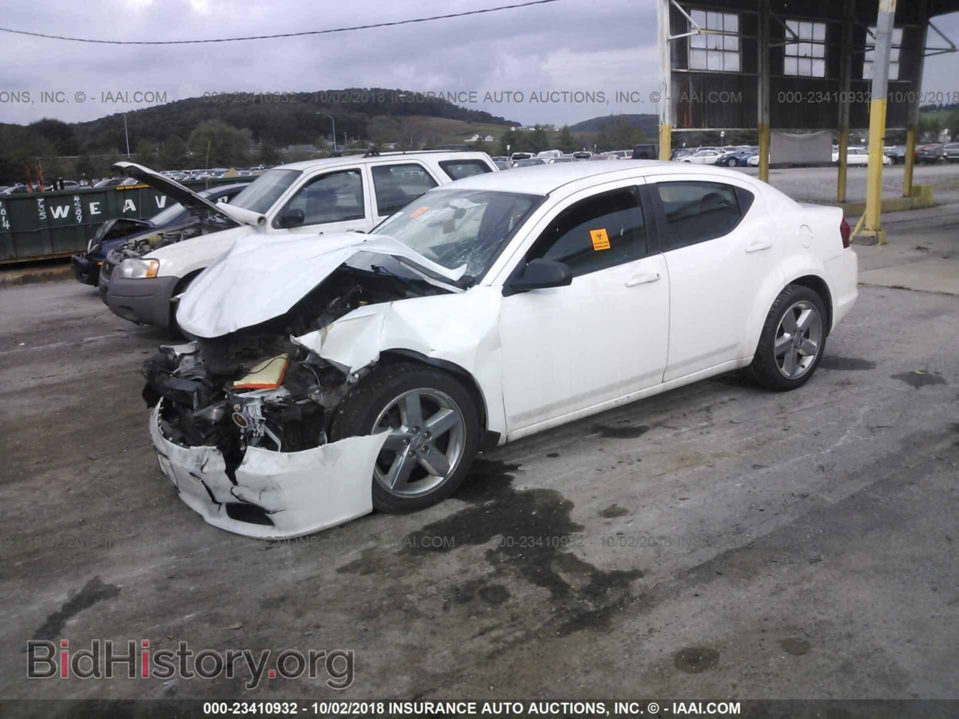 2012 Dodge Avenger - VIN: 1C3CDZAB4CN182352 - Photo 2