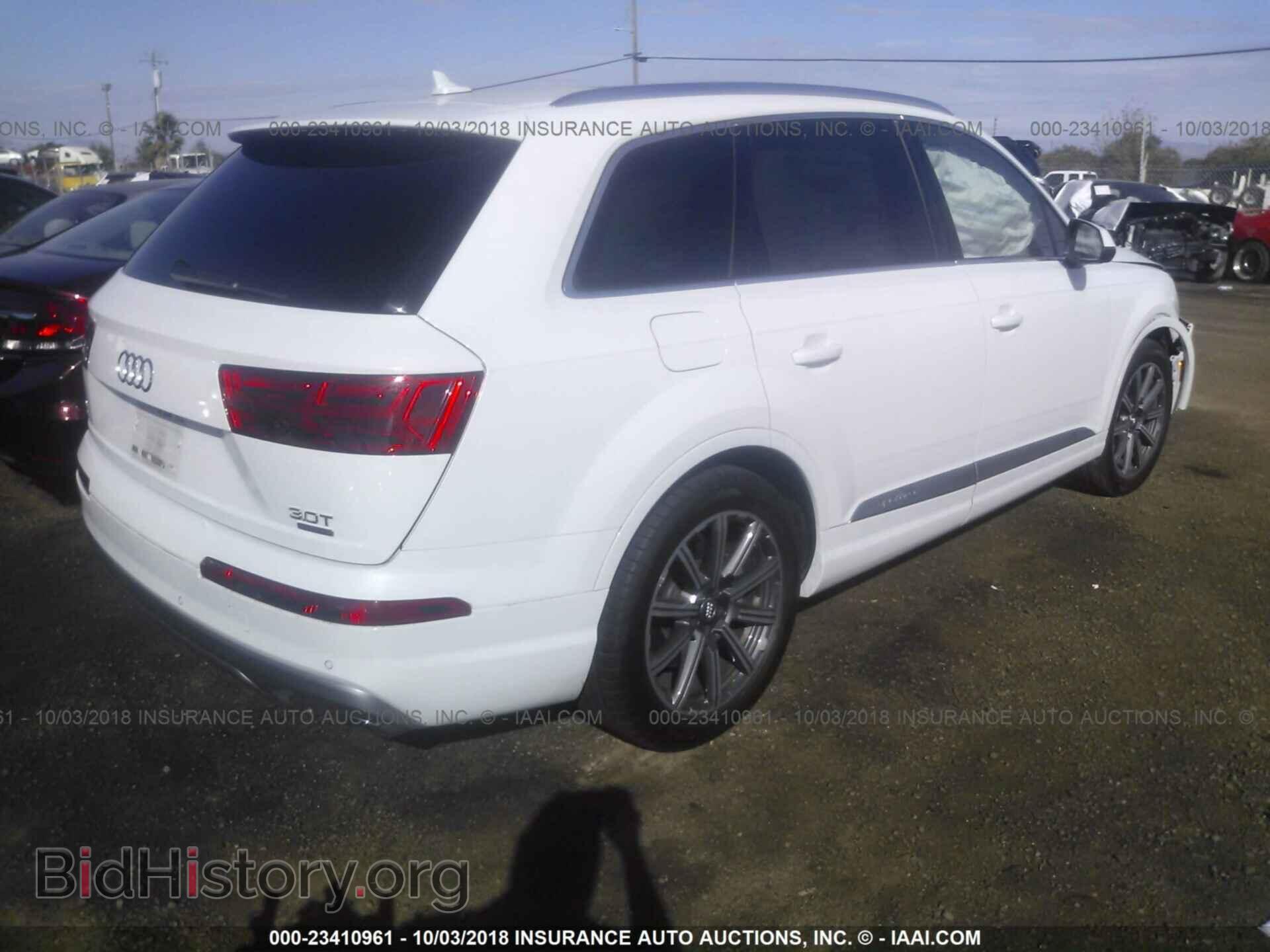 2017 Audi Q7 - VIN: WA1AAAF78HD005909 - Фото 4