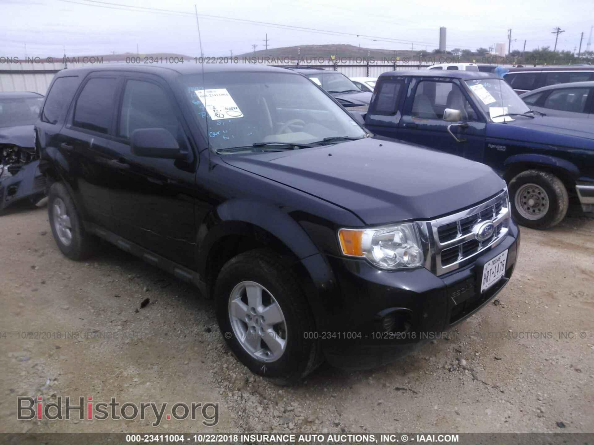 Photo 1FMCU0C73CKB32927 - Ford Escape 2012