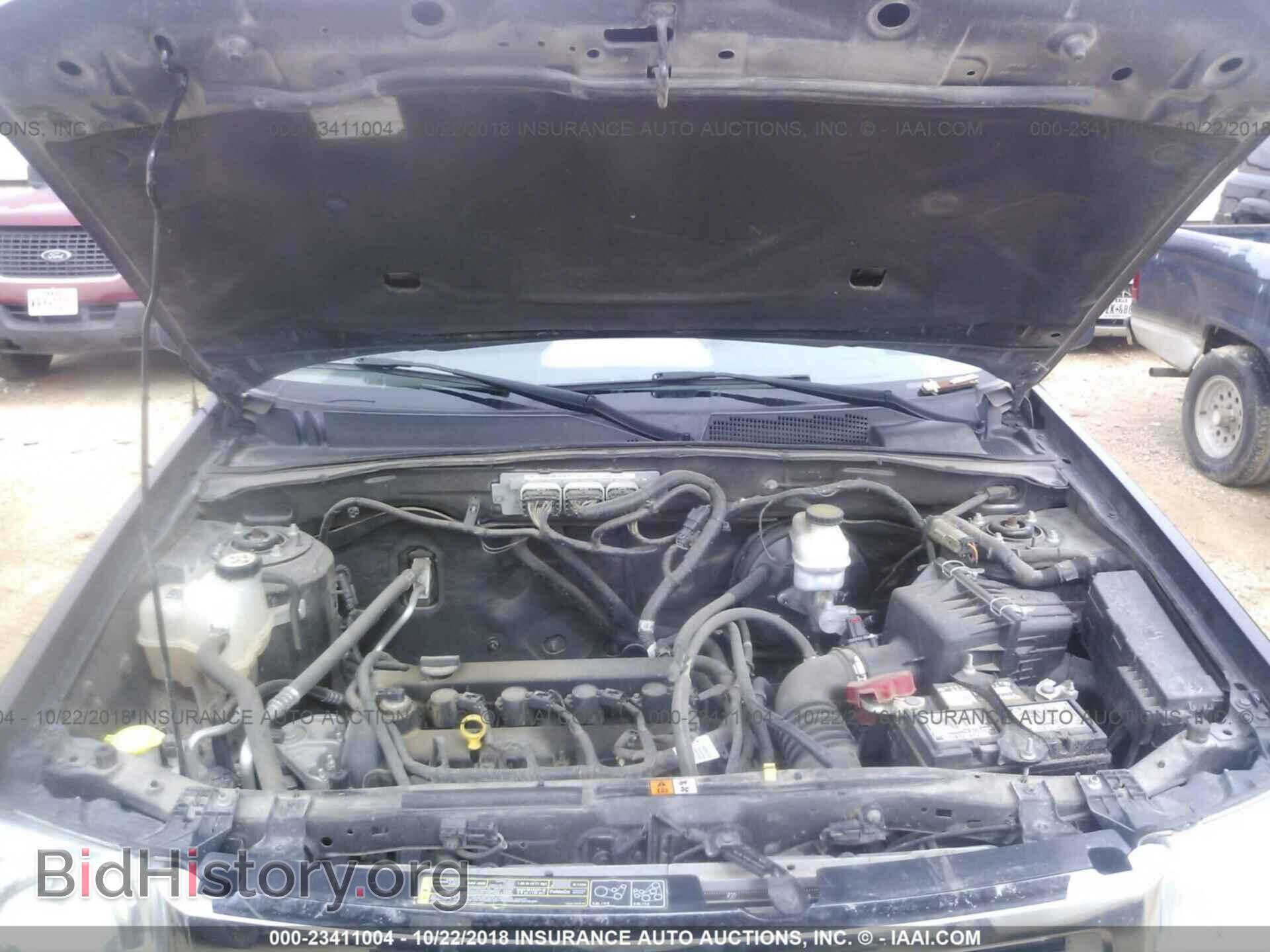 2012 Ford Escape - VIN: 1FMCU0C73CKB32927 - Photo 10
