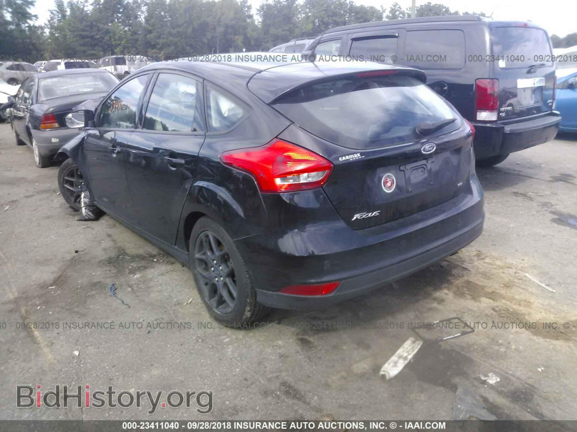 2016 Ford Focus - VIN: 1FADP3K24GL302502 - Фото 3
