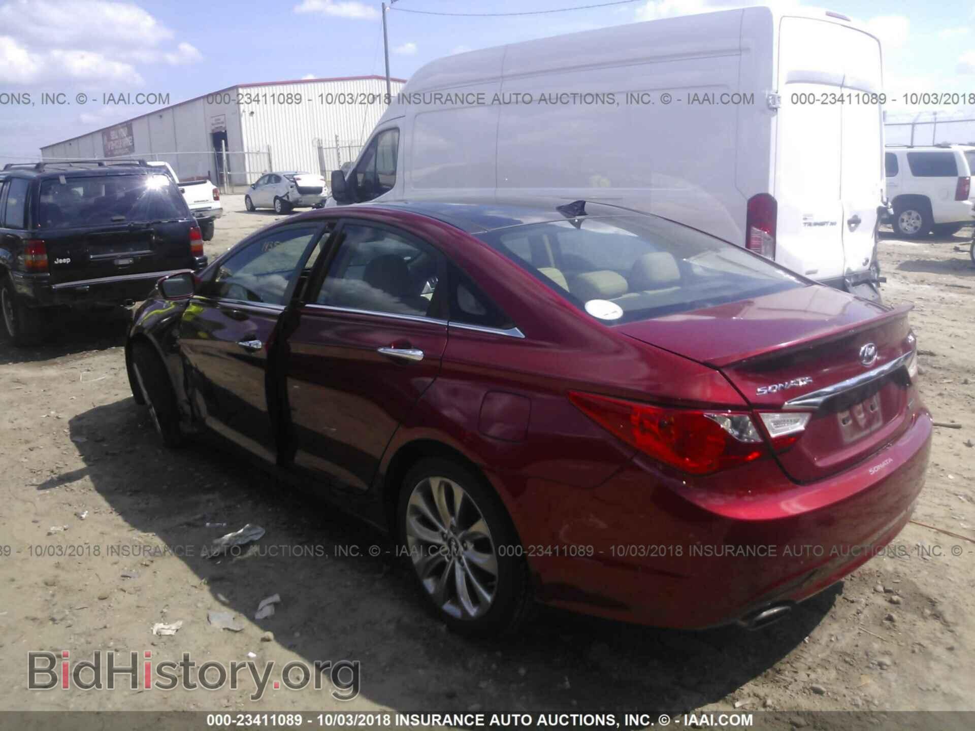 2012 Hyundai Sonata - VIN: 5NPEC4AB0CH435872 - Photo 3