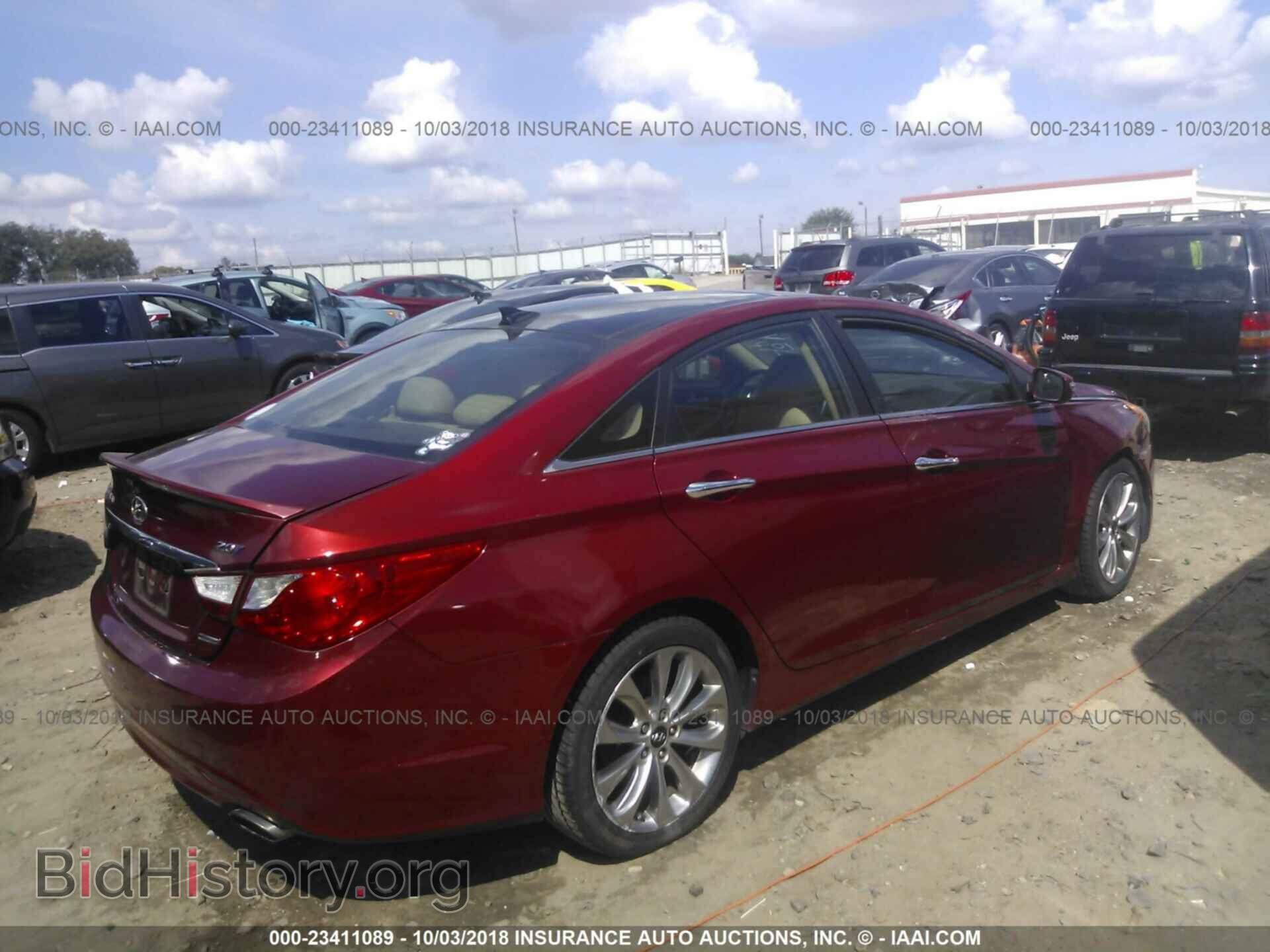 2012 Hyundai Sonata - VIN: 5NPEC4AB0CH435872 - Photo 4