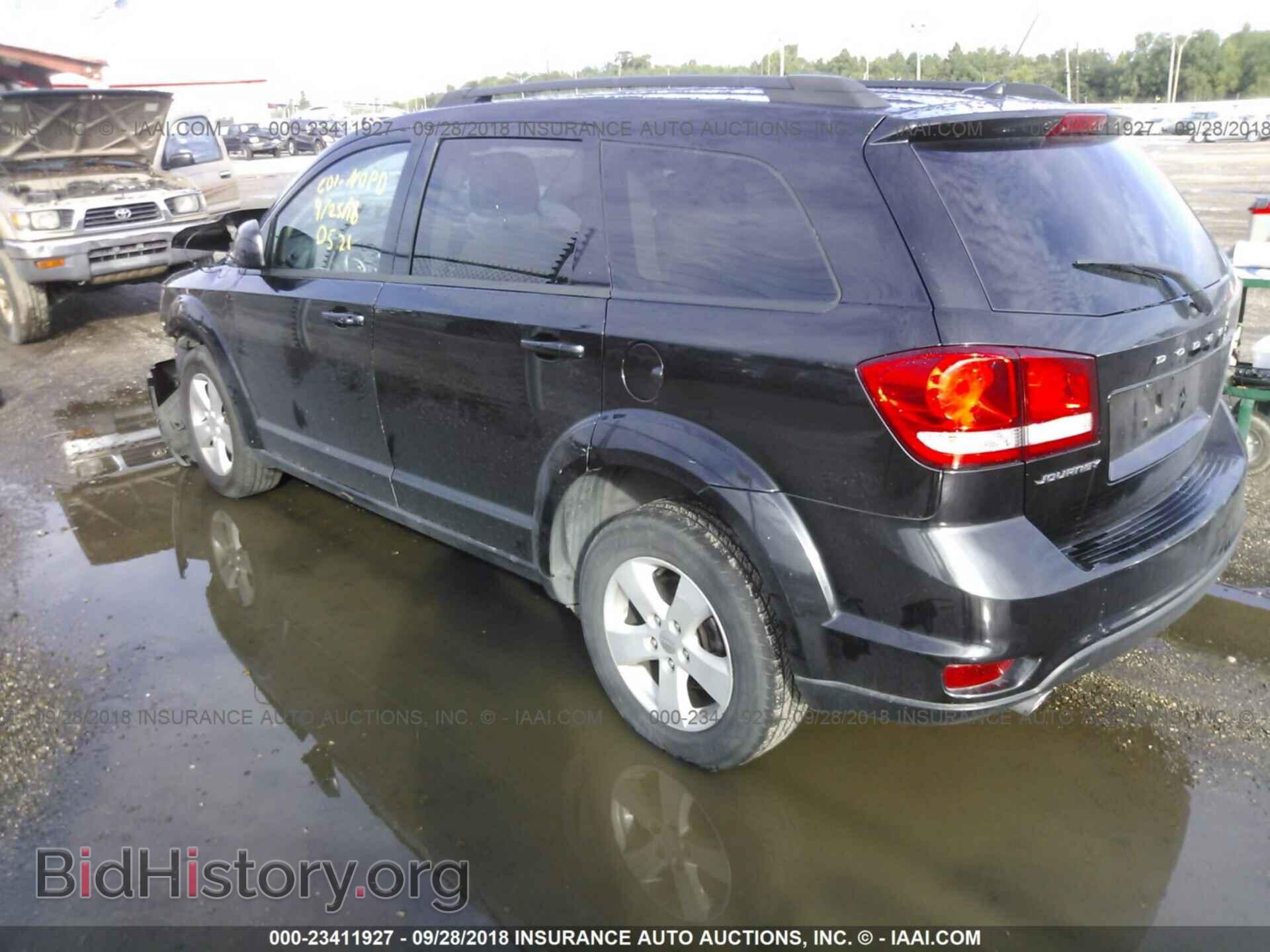 2012 Dodge Journey - VIN: 3C4PDCBG7CT180521 - Фото 3