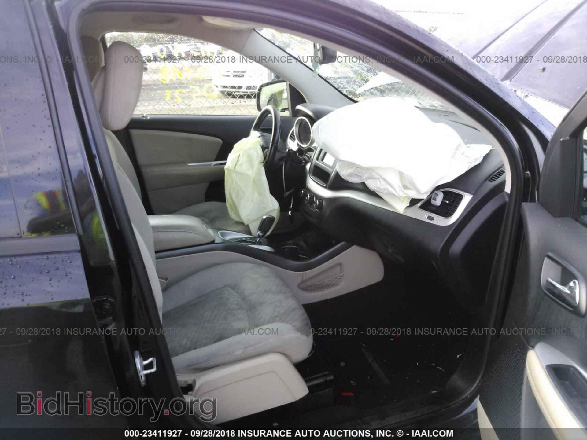 2012 Dodge Journey - VIN: 3C4PDCBG7CT180521 - Фото 5