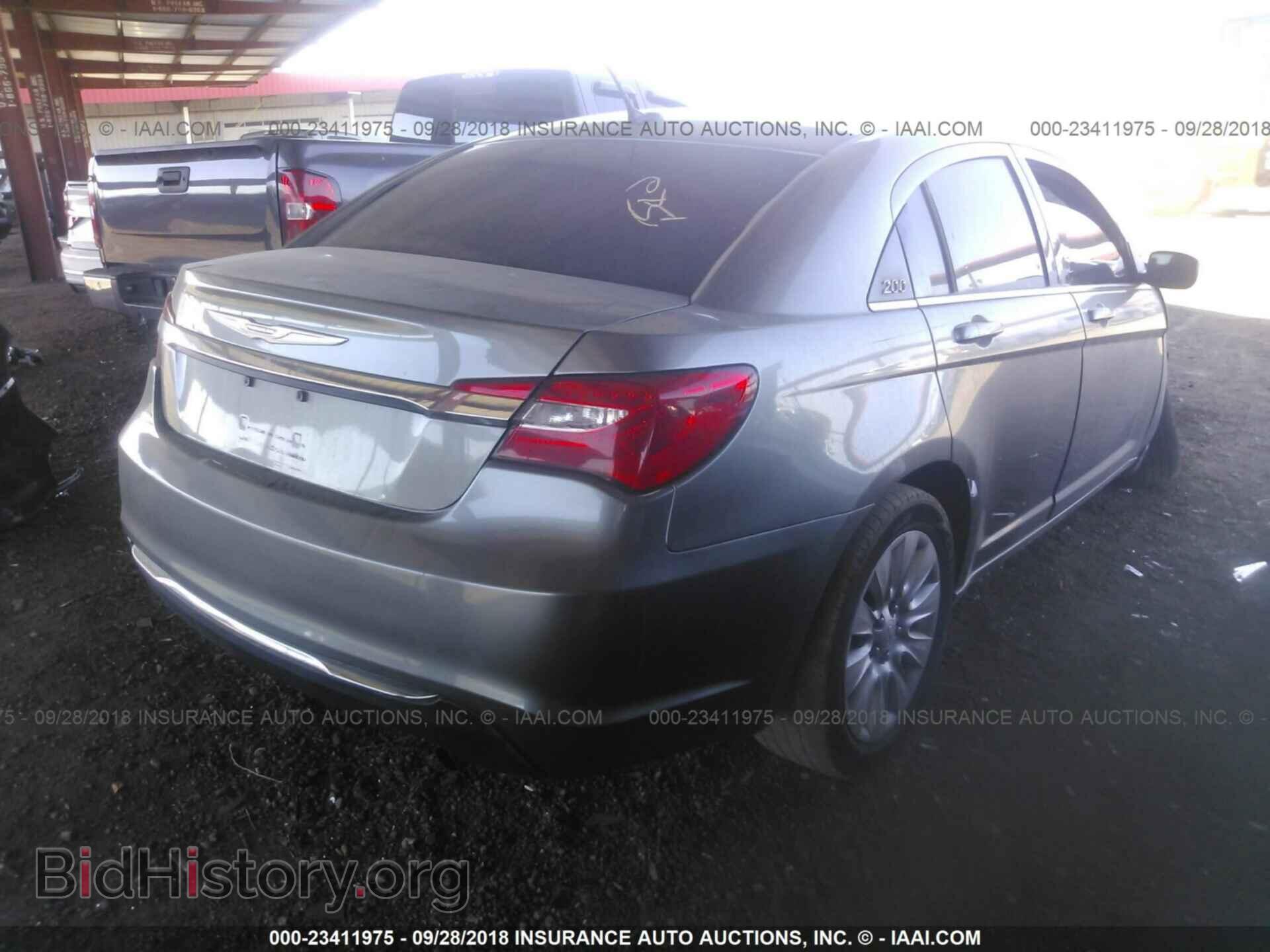 2012 Chrysler 200 - VIN: 1C3CCBAB3CN320280 - Фото 4