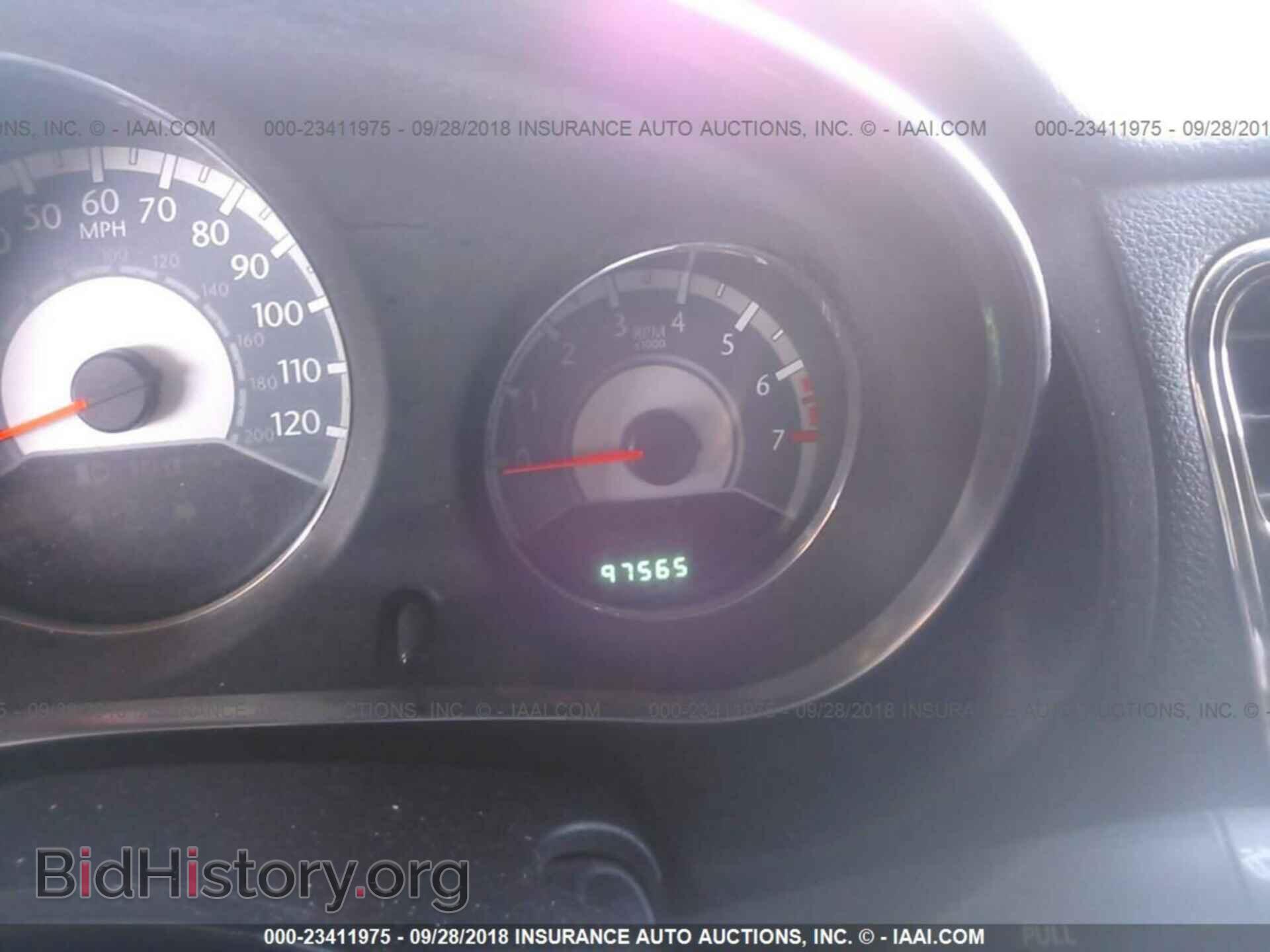 2012 Chrysler 200 - VIN: 1C3CCBAB3CN320280 - Фото 7