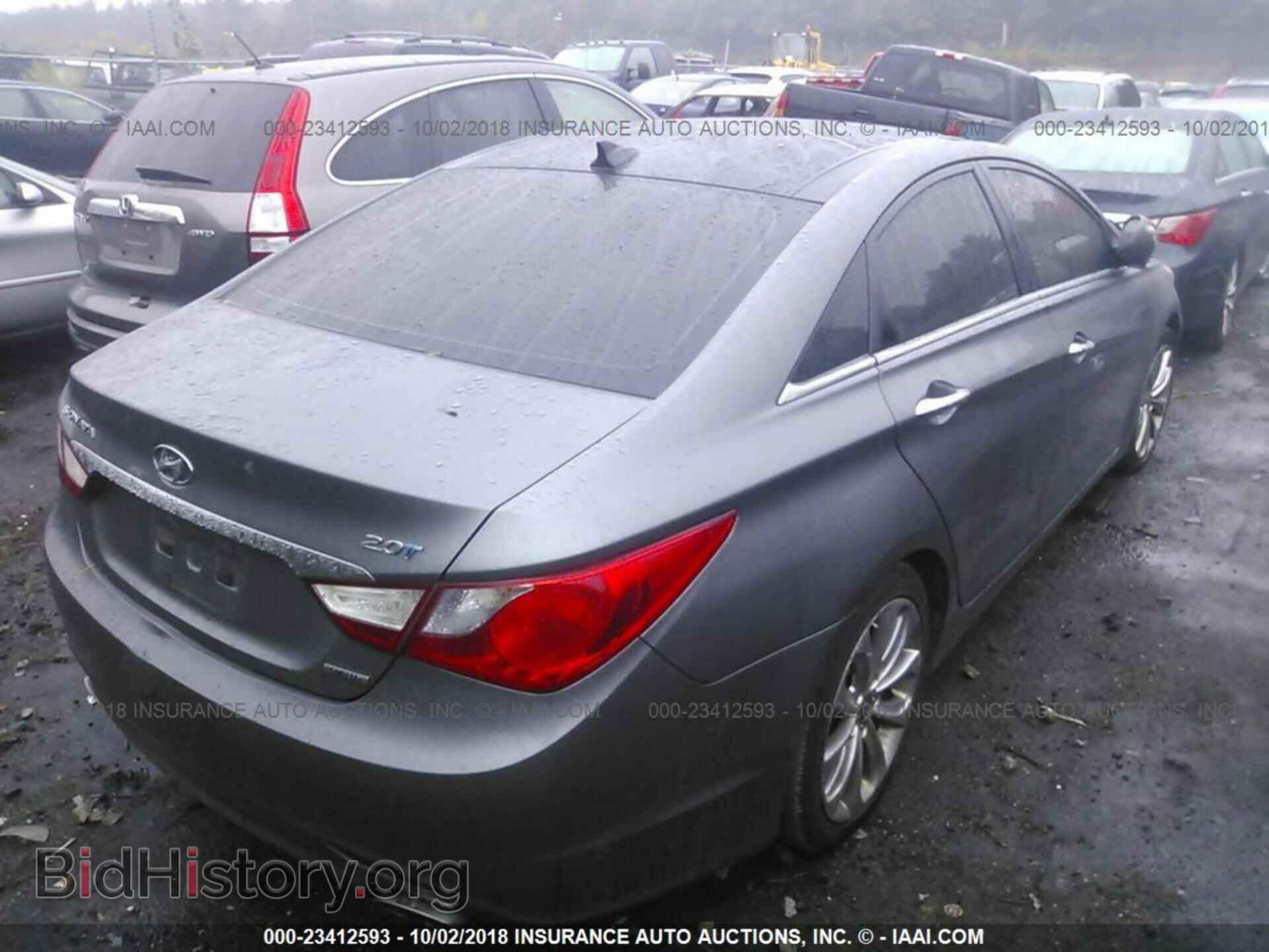 2012 Hyundai Sonata - VIN: 5NPEC4AB5CH404150 - Photo 4