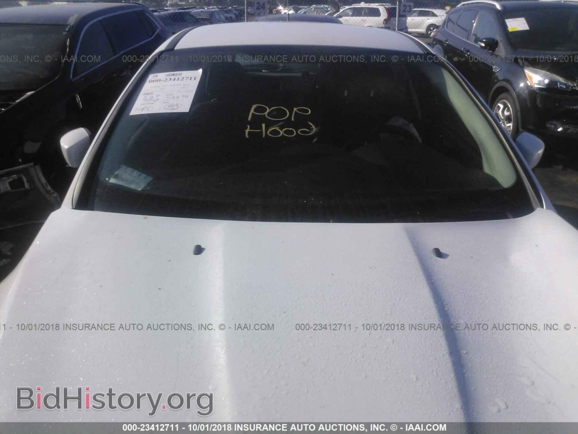 2016 Ford Focus - VIN: 1FADP3K29GL255421 - Photo 10