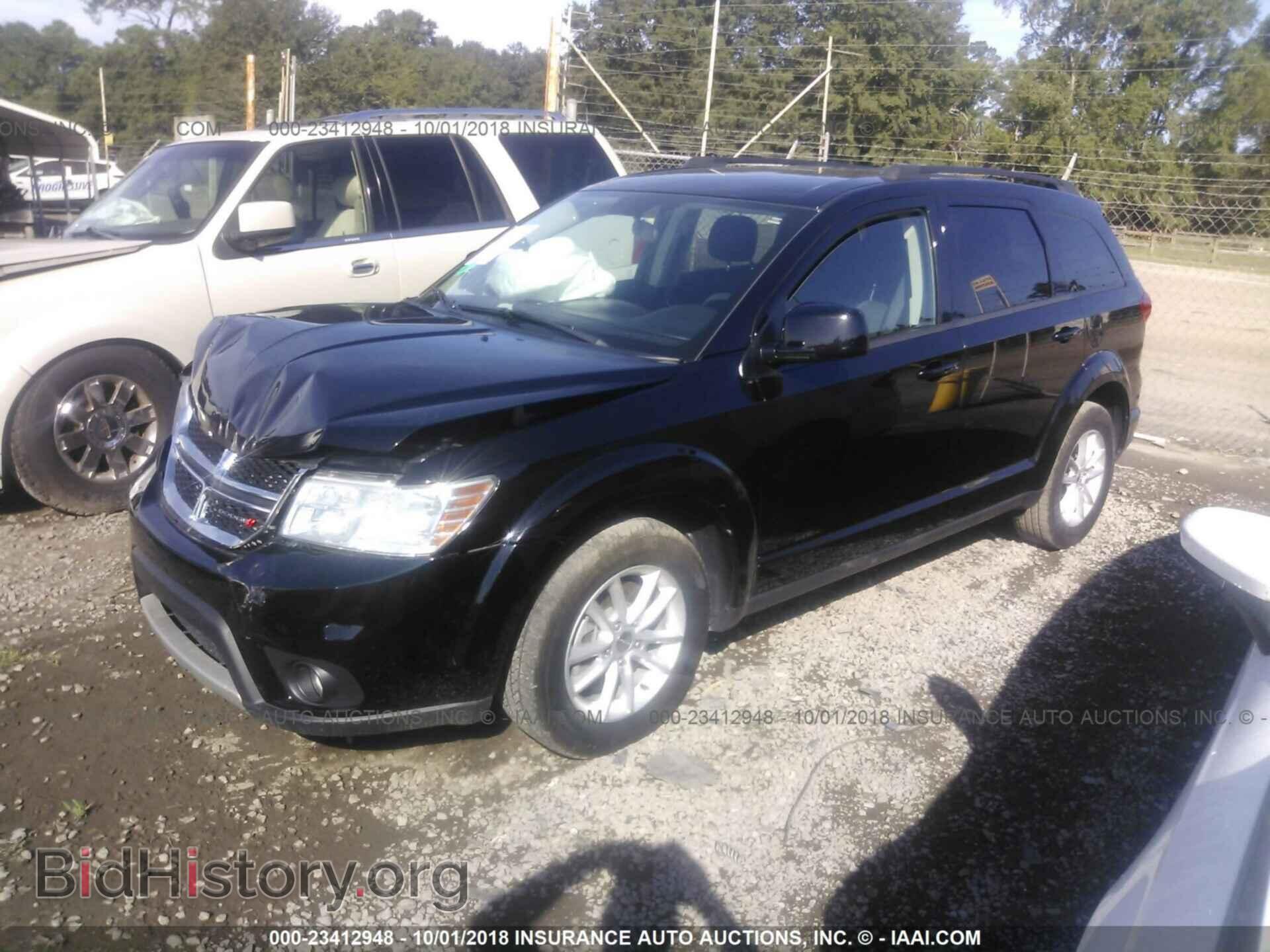2017 Dodge Journey - VIN: 3C4PDCBG0HT511186 - Фото 2