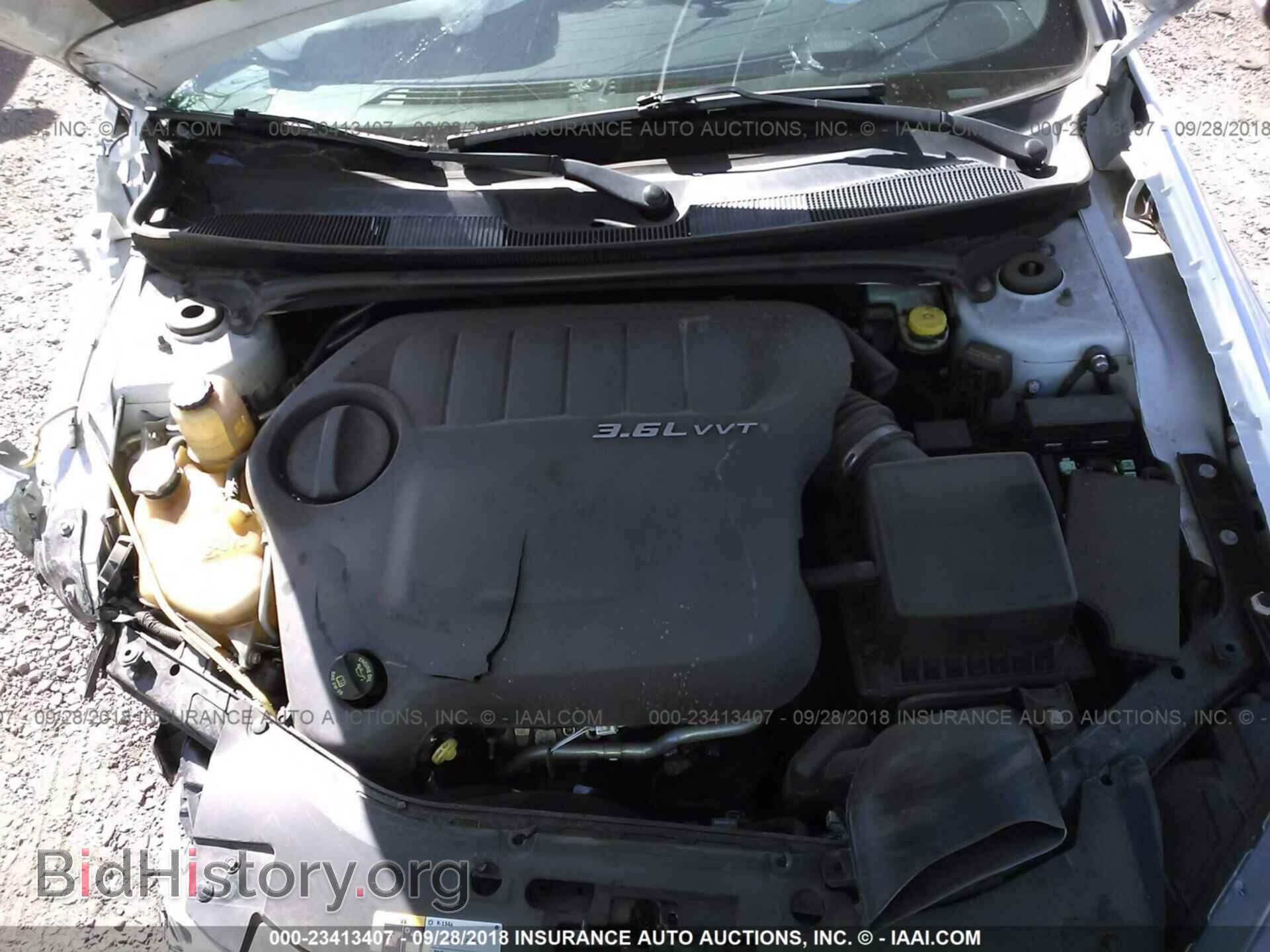 2014 CHRYSLER 200 - VIN: 1C3CCBBGXEN194125 - Фото 10