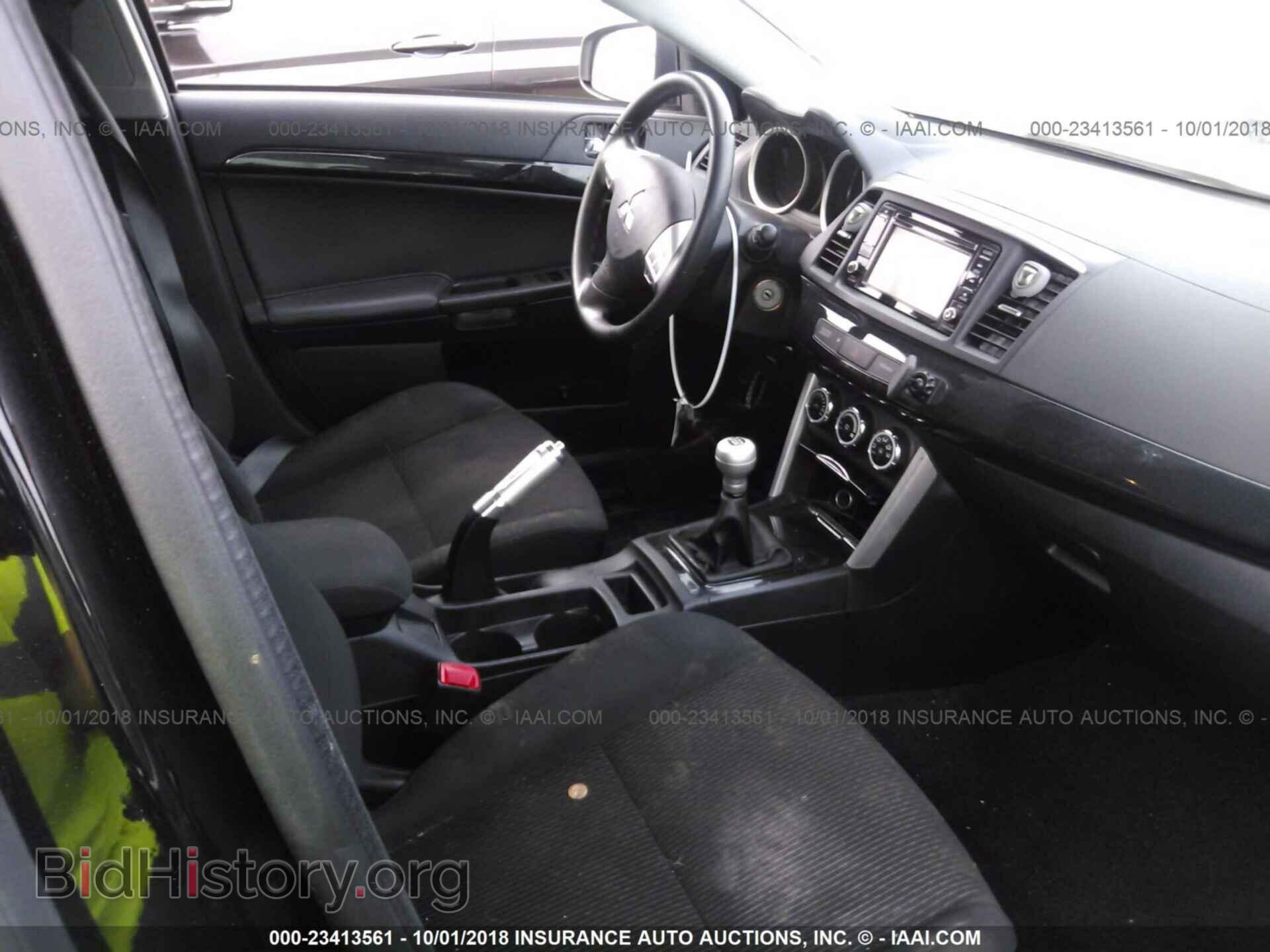2017 Mitsubishi Lancer - VIN: JA32U2FU3HU009796 - Фото 5
