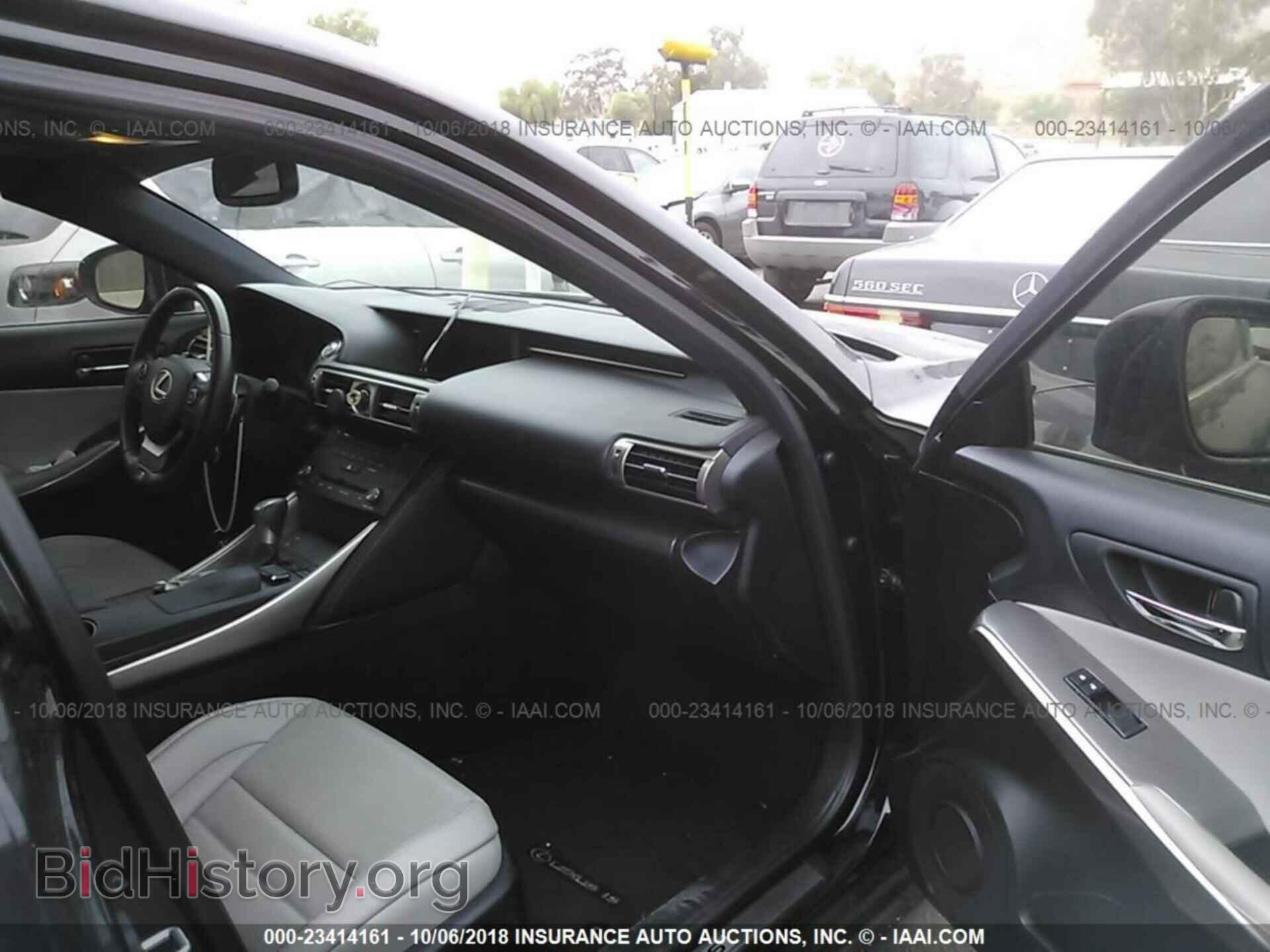 2016 Lexus Is - VIN: JTHBA1D26G5004735 - Фото 5