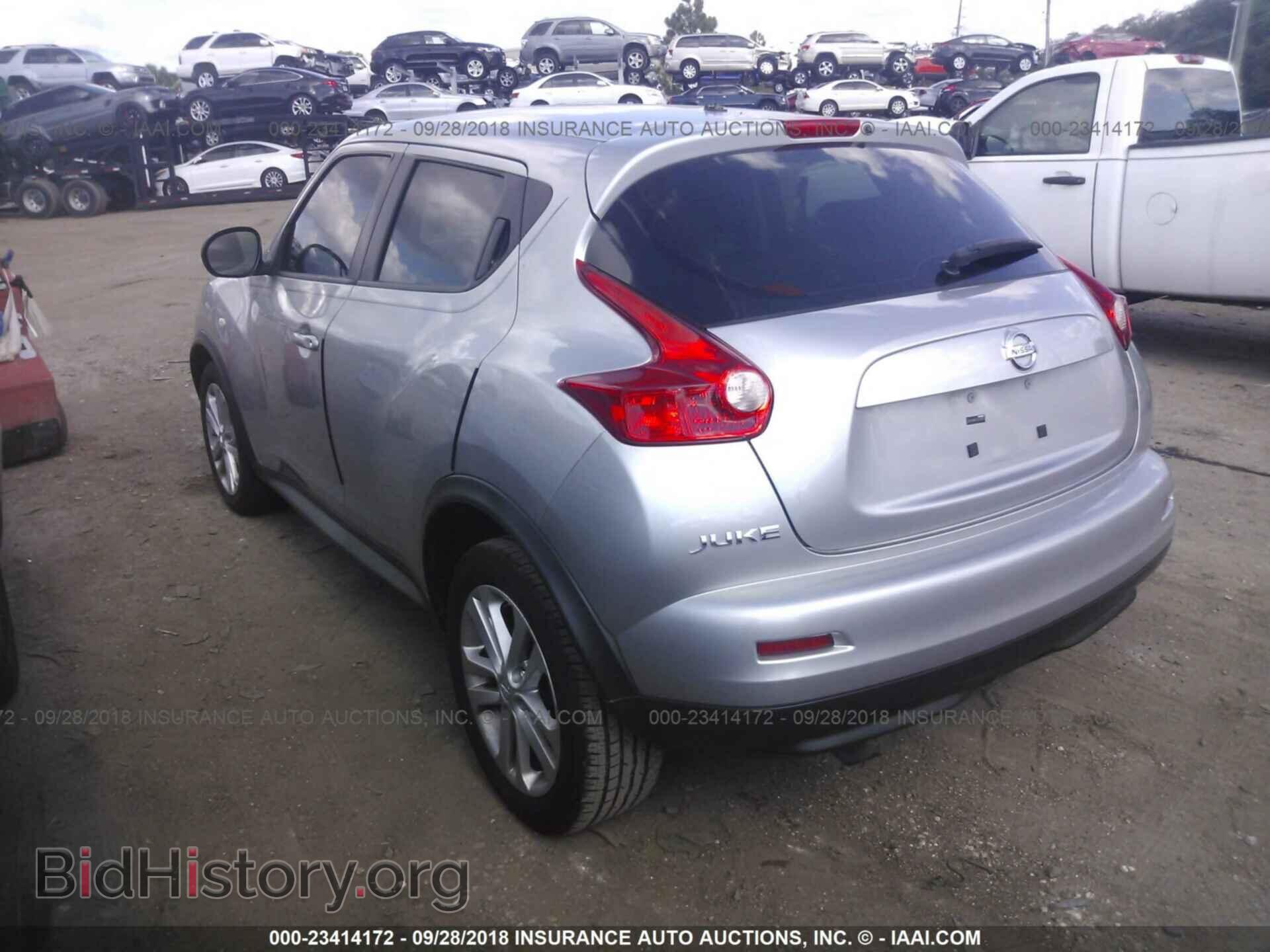 2011 Nissan Juke - VIN: JN8AF5MR7BT006263 - Фото 3