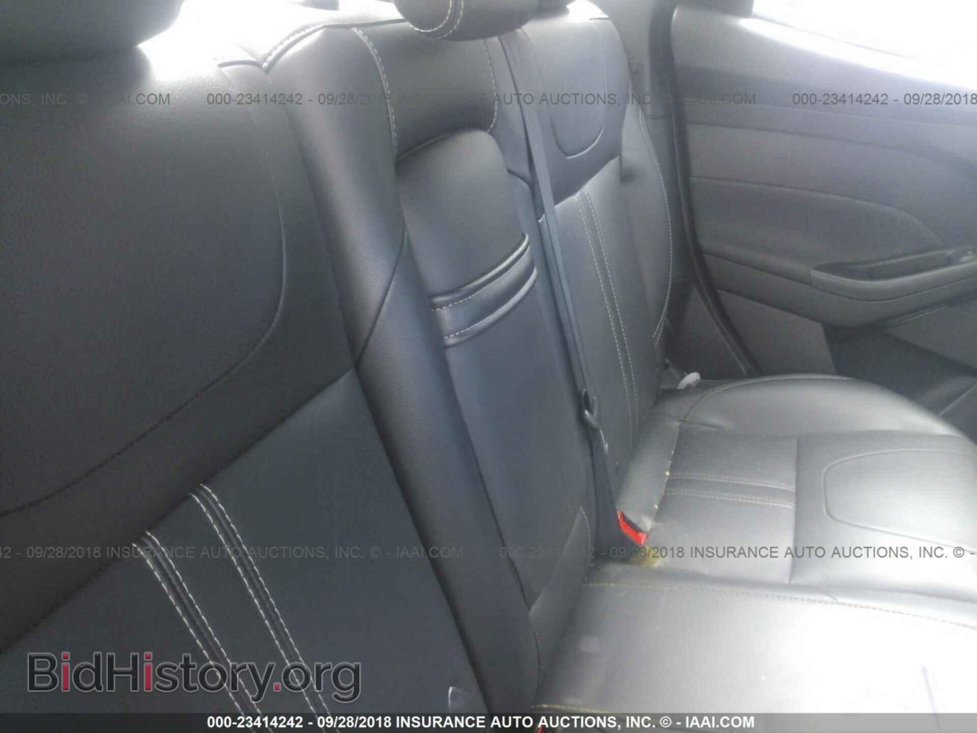 2012 Ford Focus - VIN: 1FAHP3J23CL231287 - Photo 8
