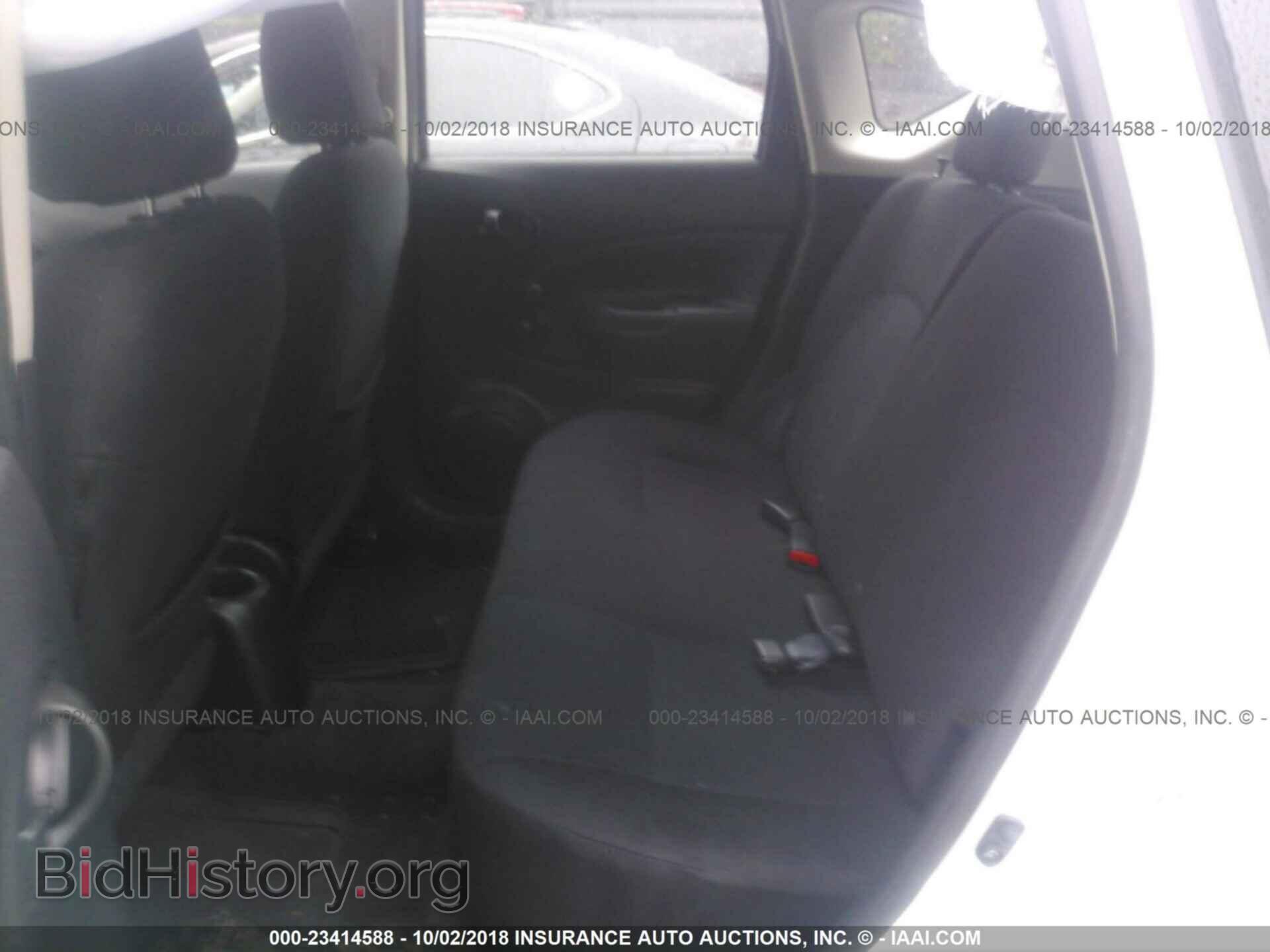 2014 Nissan Versa note - VIN: 3N1CE2CP3EL406726 - Фото 8