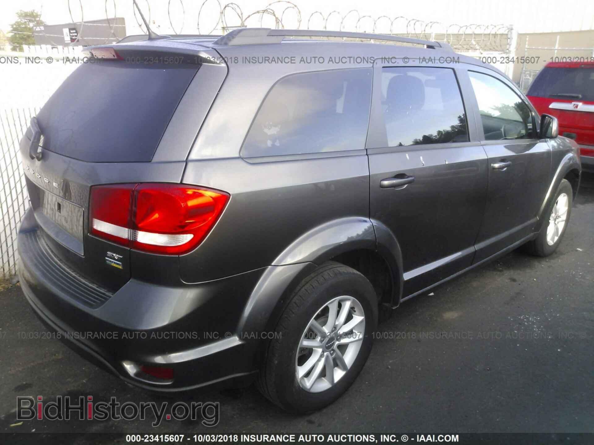 2017 Dodge Journey - VIN: 3C4PDCBG4HT523356 - Фото 4