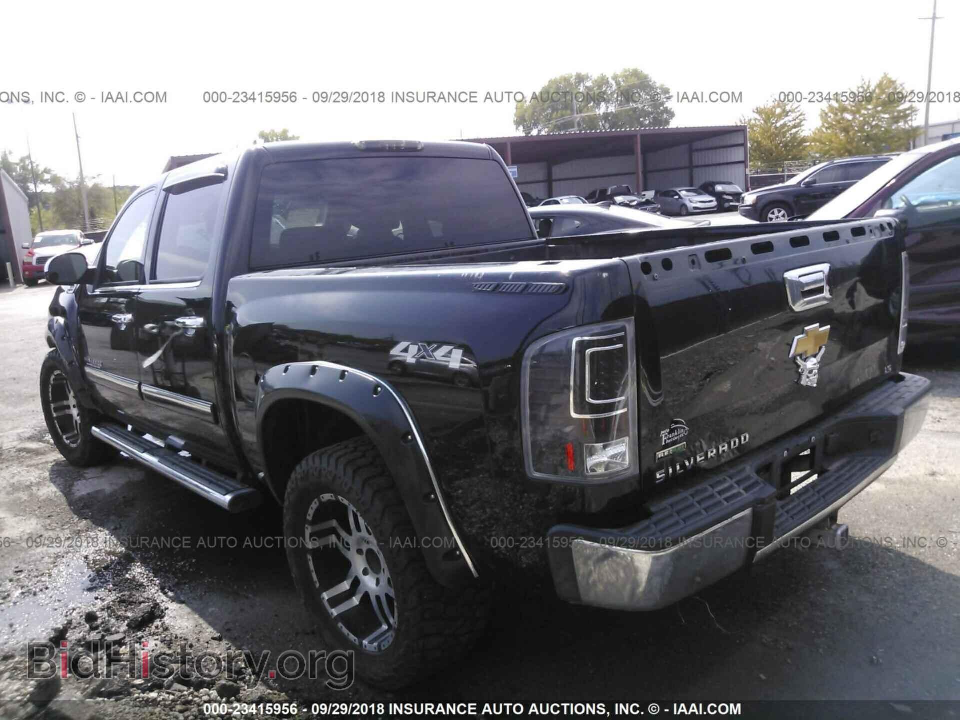2011 CHEVROLET SILVERADO - VIN: 3GCPKREA6BG379244 - Фото 3