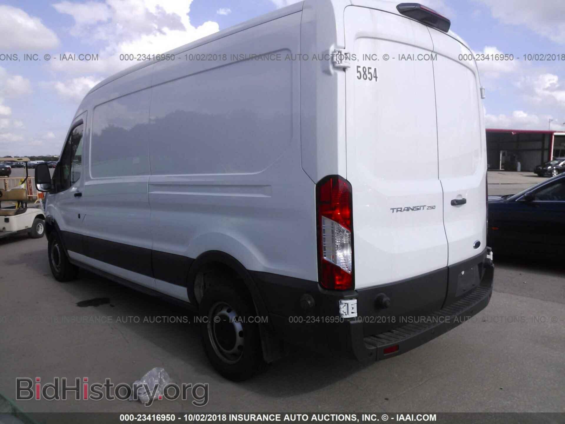 2018 Ford Transit - VIN: 1FTYR2CM7JKA35854 - Photo 3