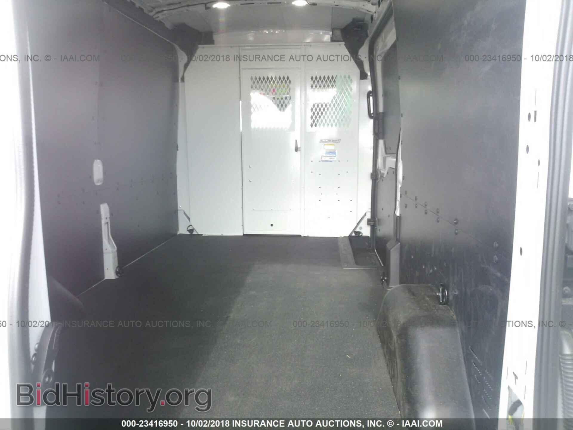 2018 Ford Transit - VIN: 1FTYR2CM7JKA35854 - Photo 8