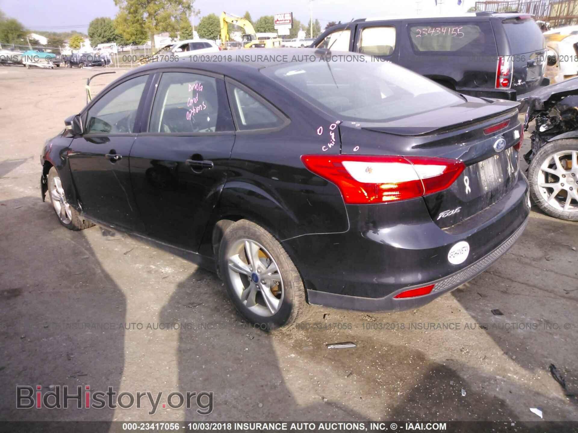 2012 Ford Focus - VIN: 1FAHP3F29CL226359 - Photo 3