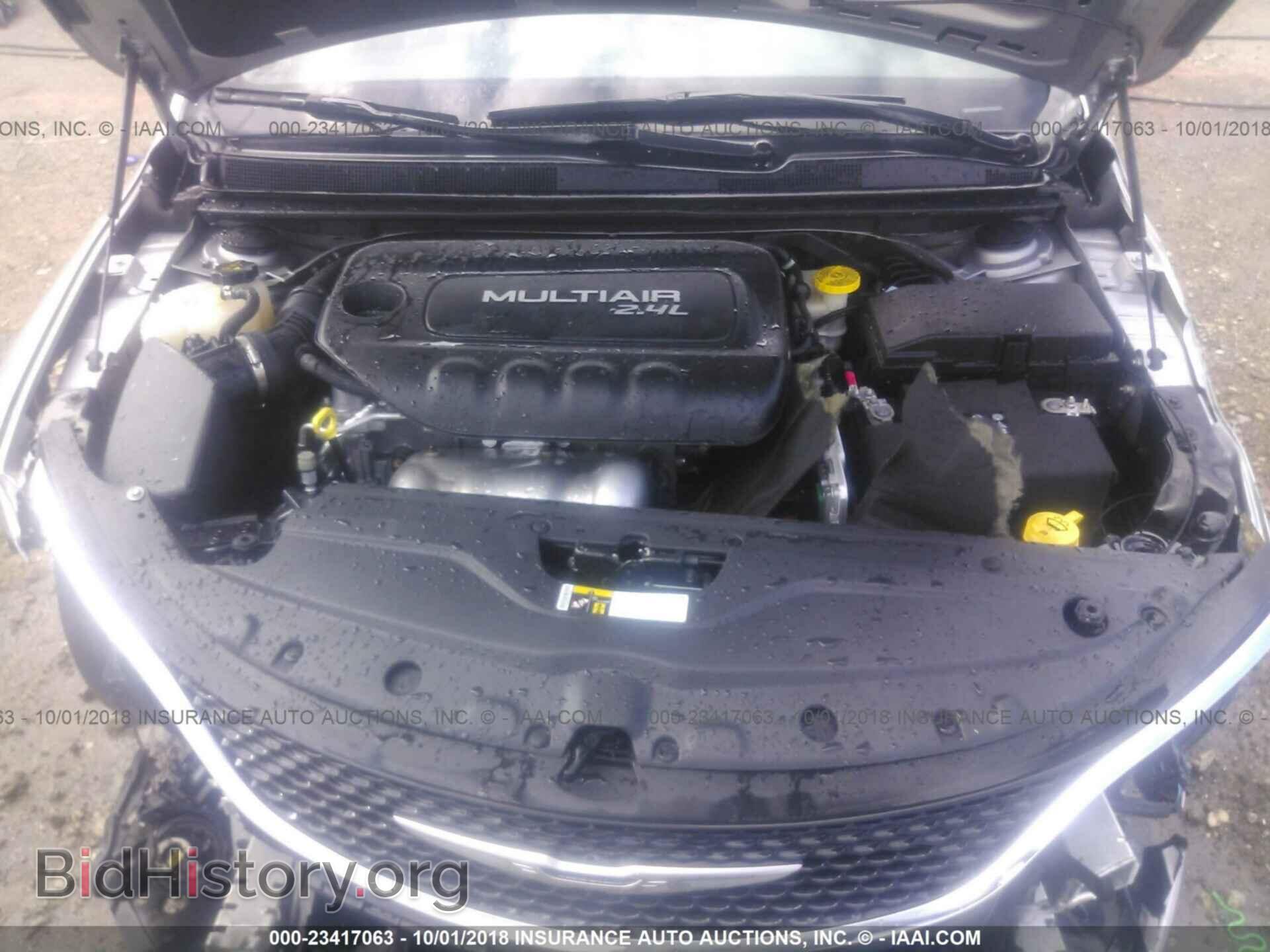 2015 CHRYSLER 200 - VIN: 1C3CCCAB6FN684557 - Photo 10