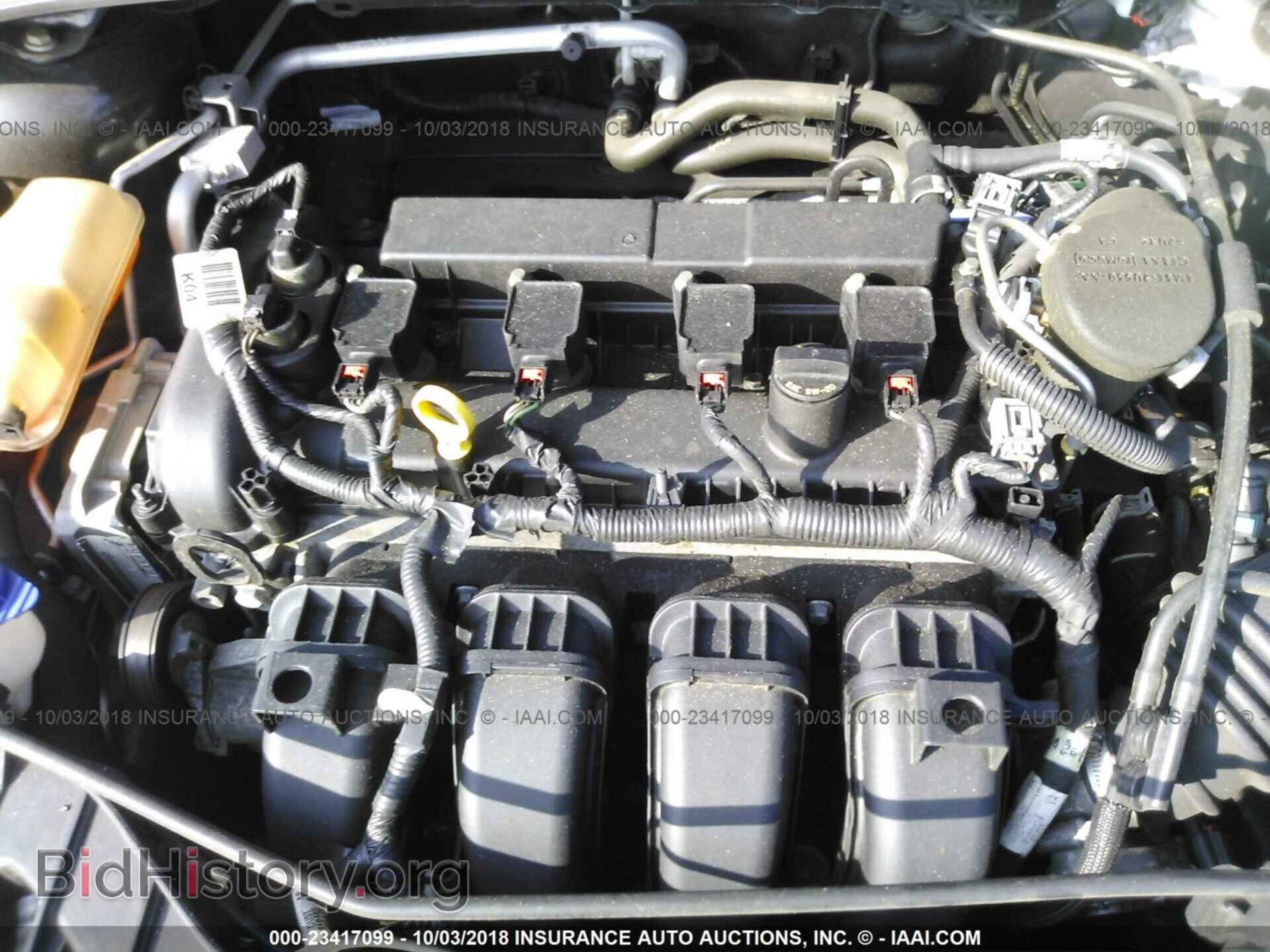 2014 Ford Focus - VIN: 1FADP3F23EL415526 - Photo 10