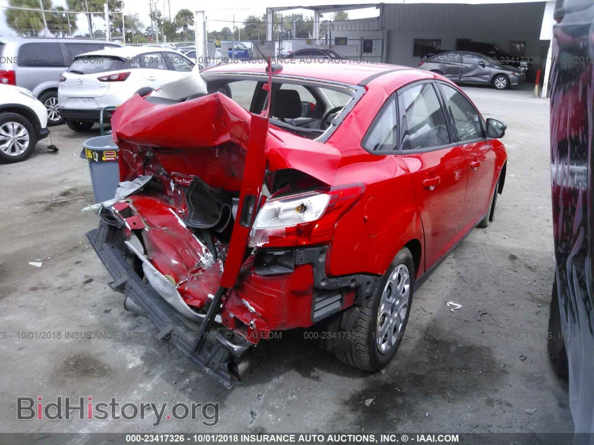 2012 Ford Focus - VIN: 1FAHP3F23CL146250 - Photo 4