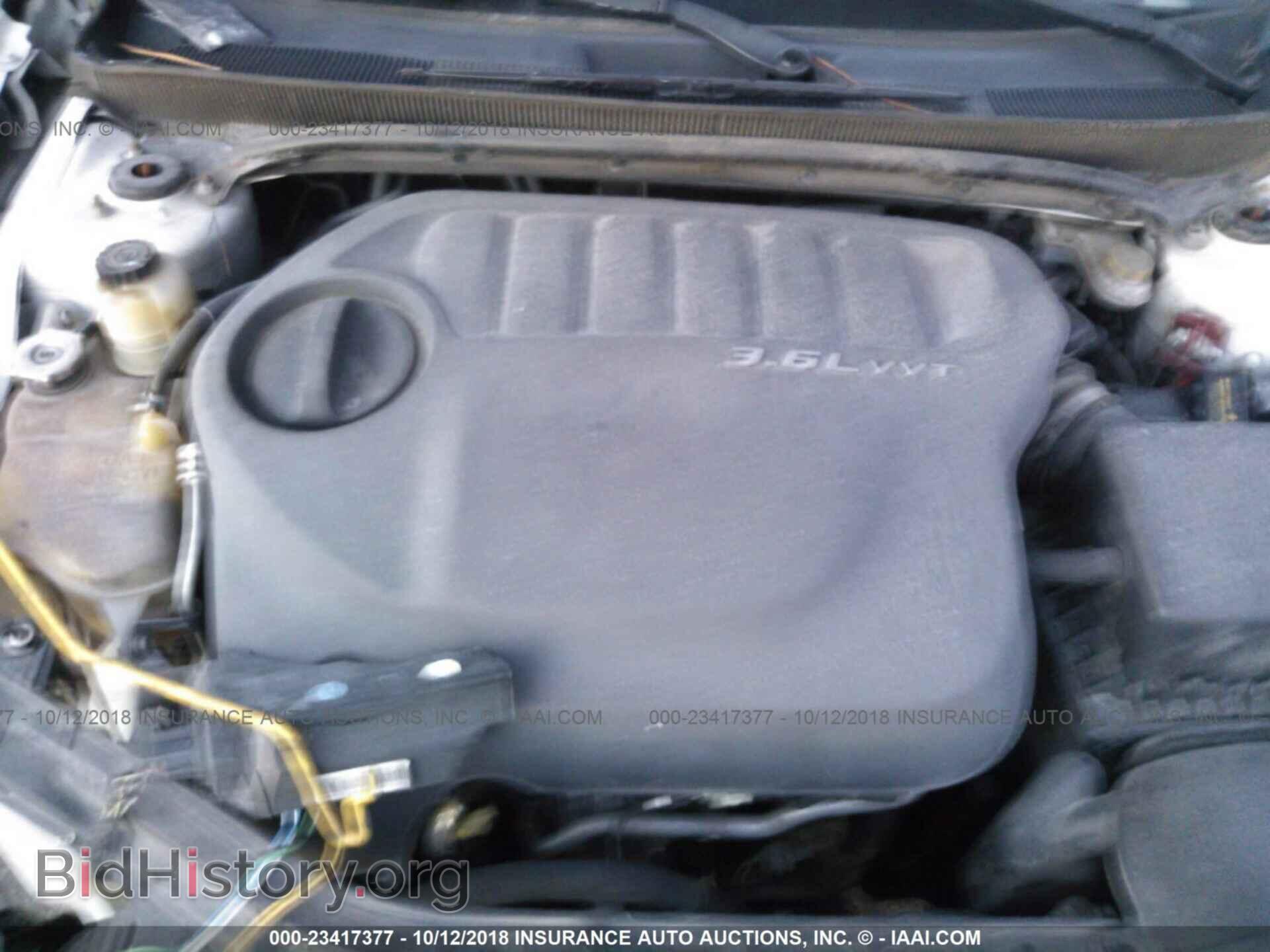 2013 Chrysler 200 - VIN: 1C3CCBCG4DN595490 - Photo 10