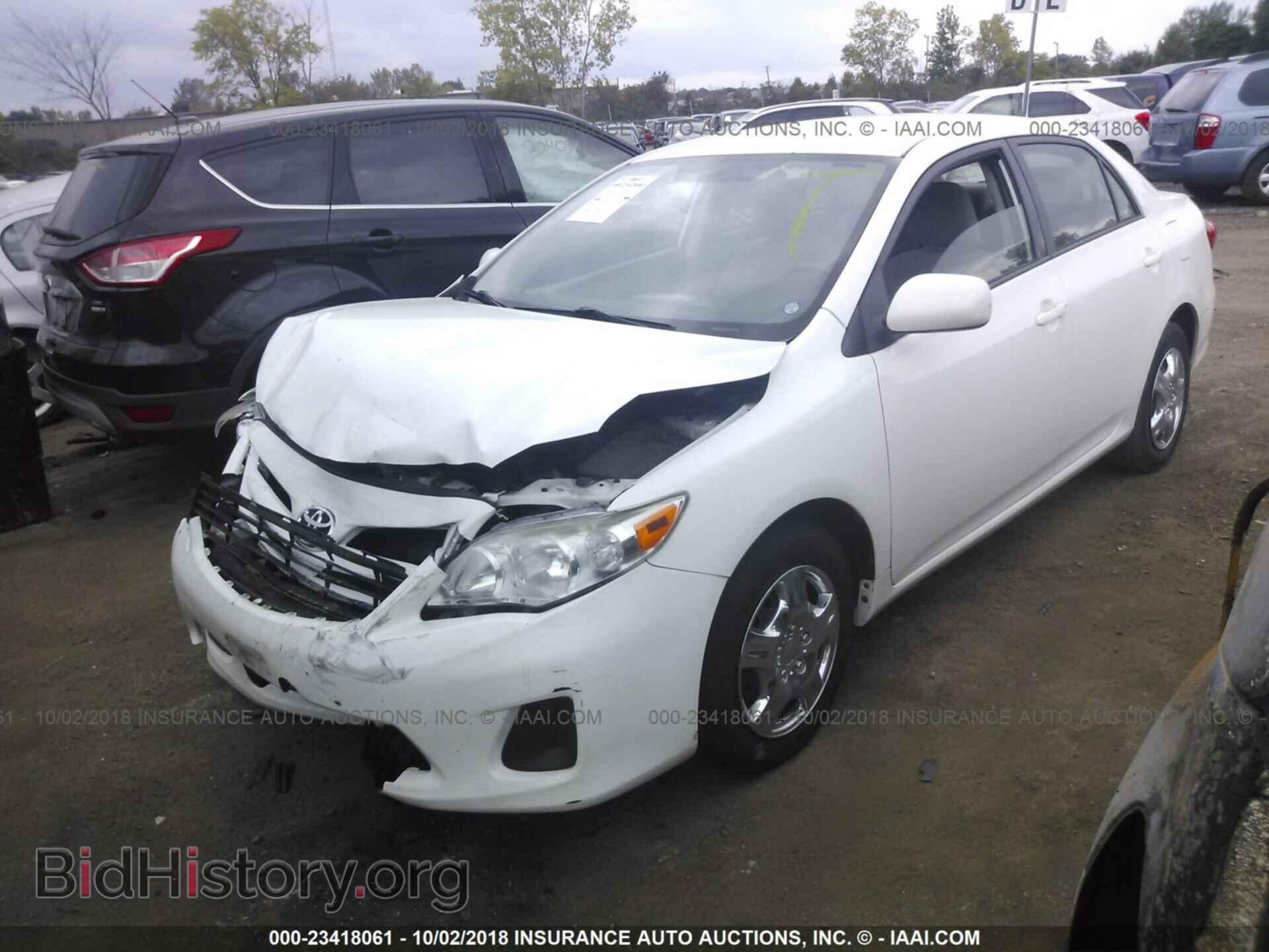 2011 Toyota Corolla - VIN: JTDBU4EE3BJ101331 - Фото 2