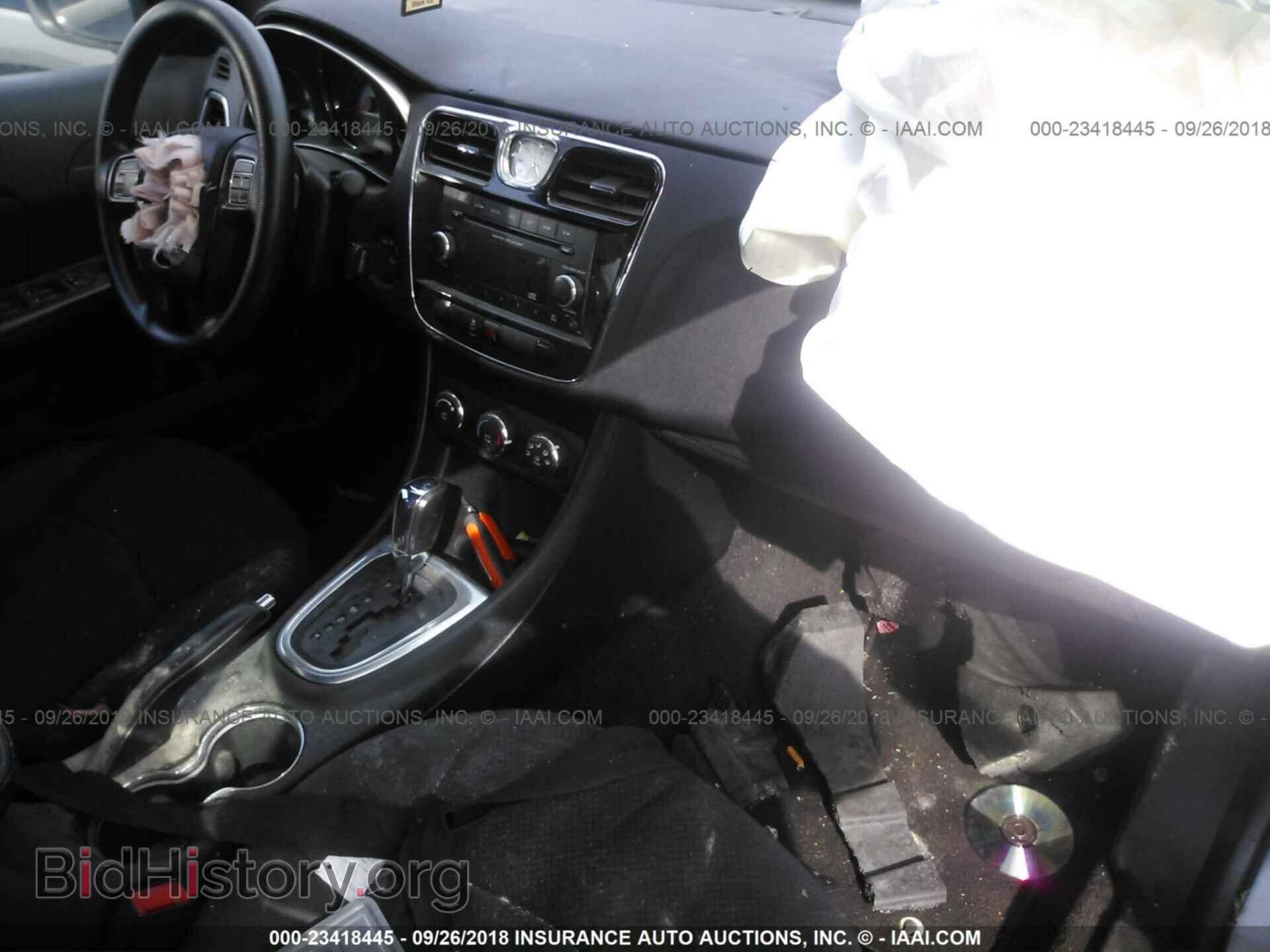 2013 Chrysler 200 - VIN: 1C3CCBAB9DN764863 - Photo 5