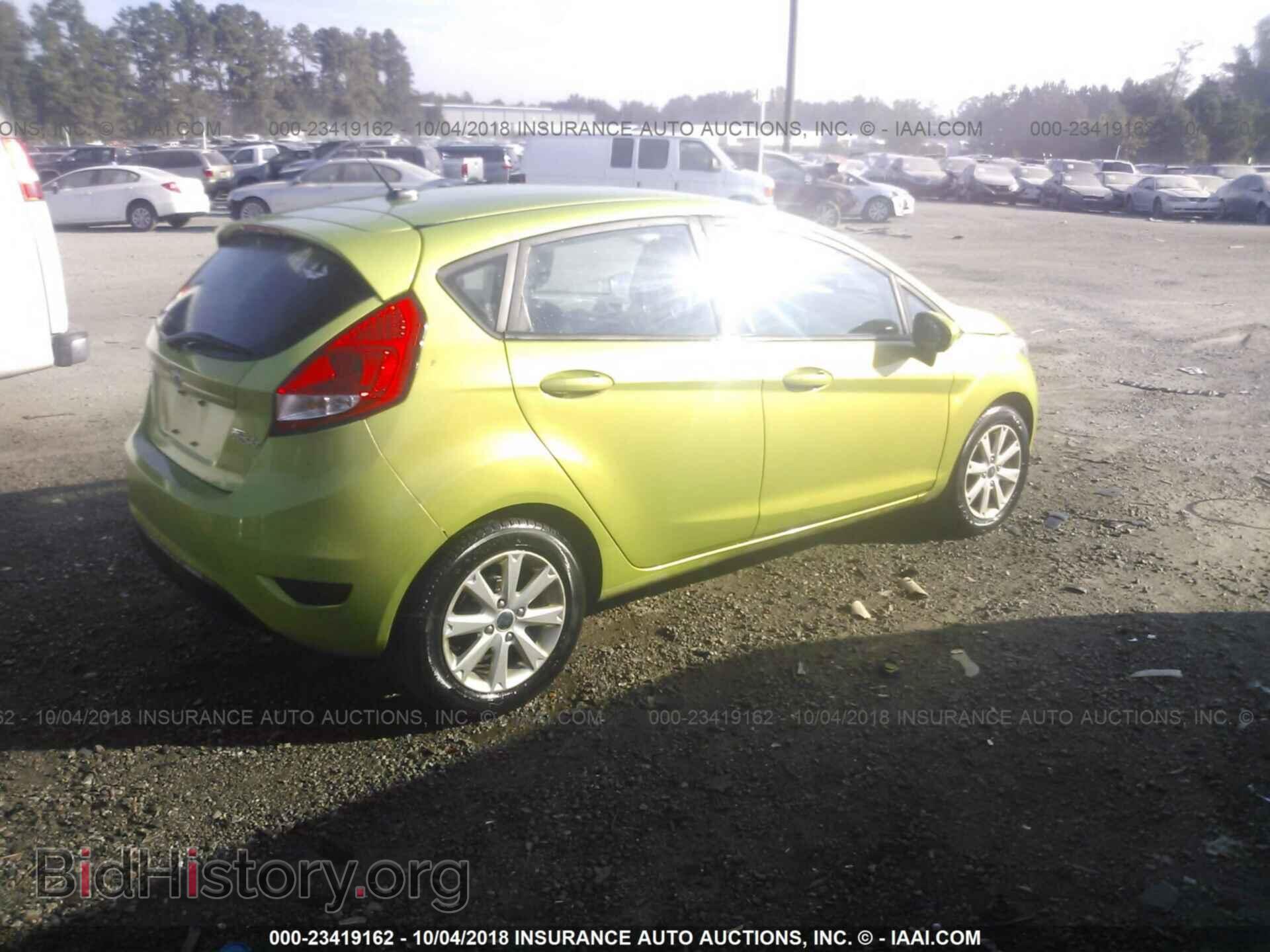 2011 Ford Fiesta - VIN: 3FADP4EJ4BM101005 - Фото 4