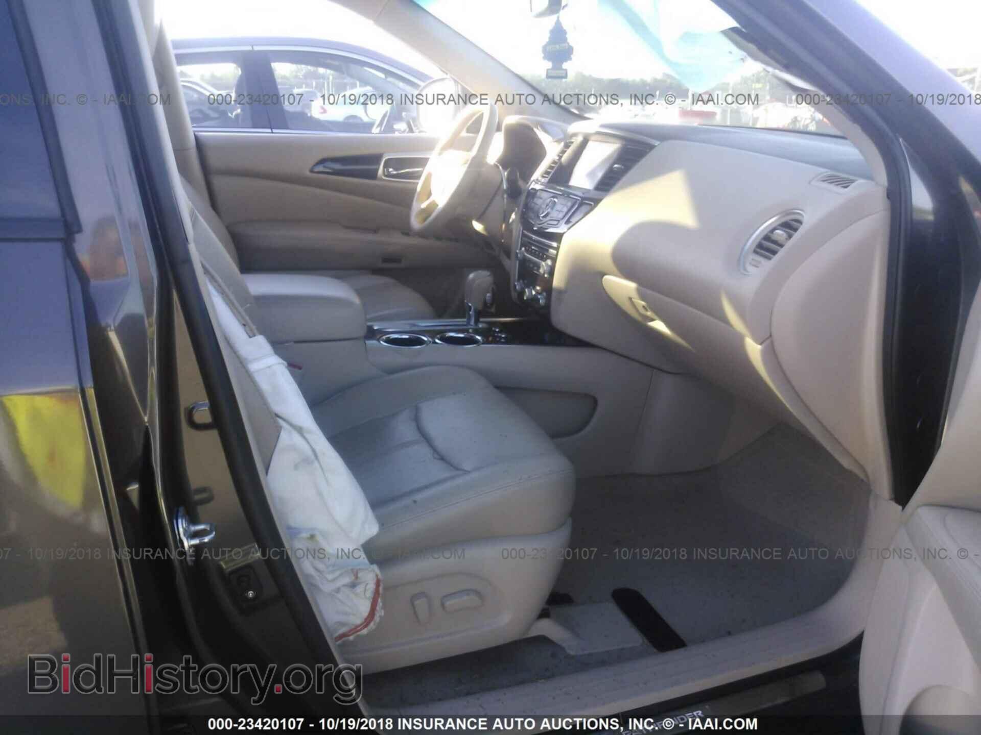 2015 Nissan Pathfinder - VIN: 5N1AR2MN8FC683077 - Photo 5