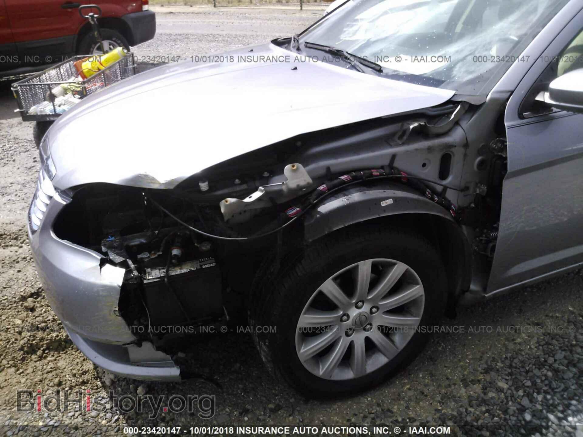 2013 Chrysler 200 - VIN: 1C3CCBBB3DN545749 - Photo 6