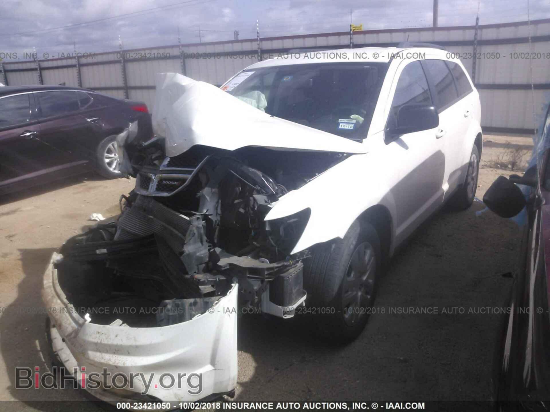 2016 Dodge Journey - VIN: 3C4PDCAB6GT245242 - Фото 2